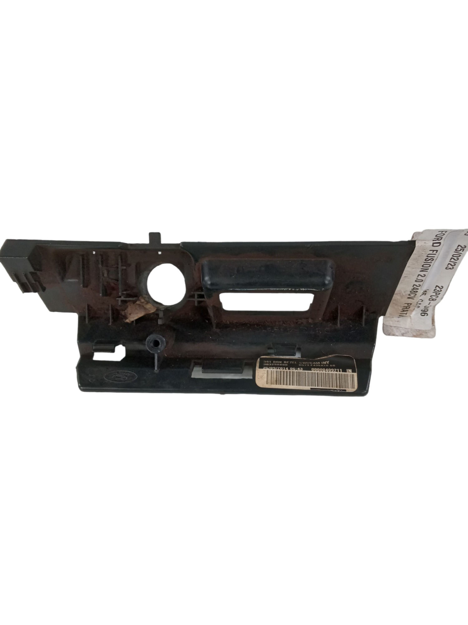 Moldura Câmara De Ré Ford Fusion Ds73f435a10bb 2