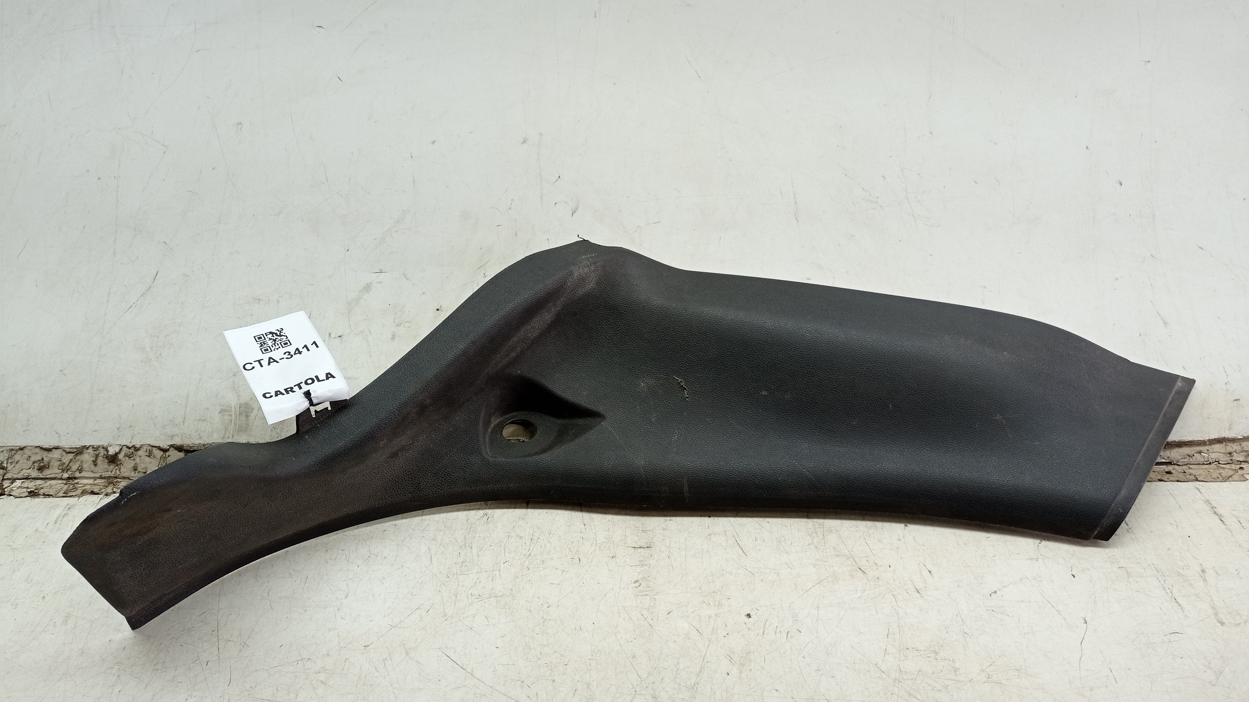 9683618577  Acabamento Soleira Traseira L e Peugeot 207 1