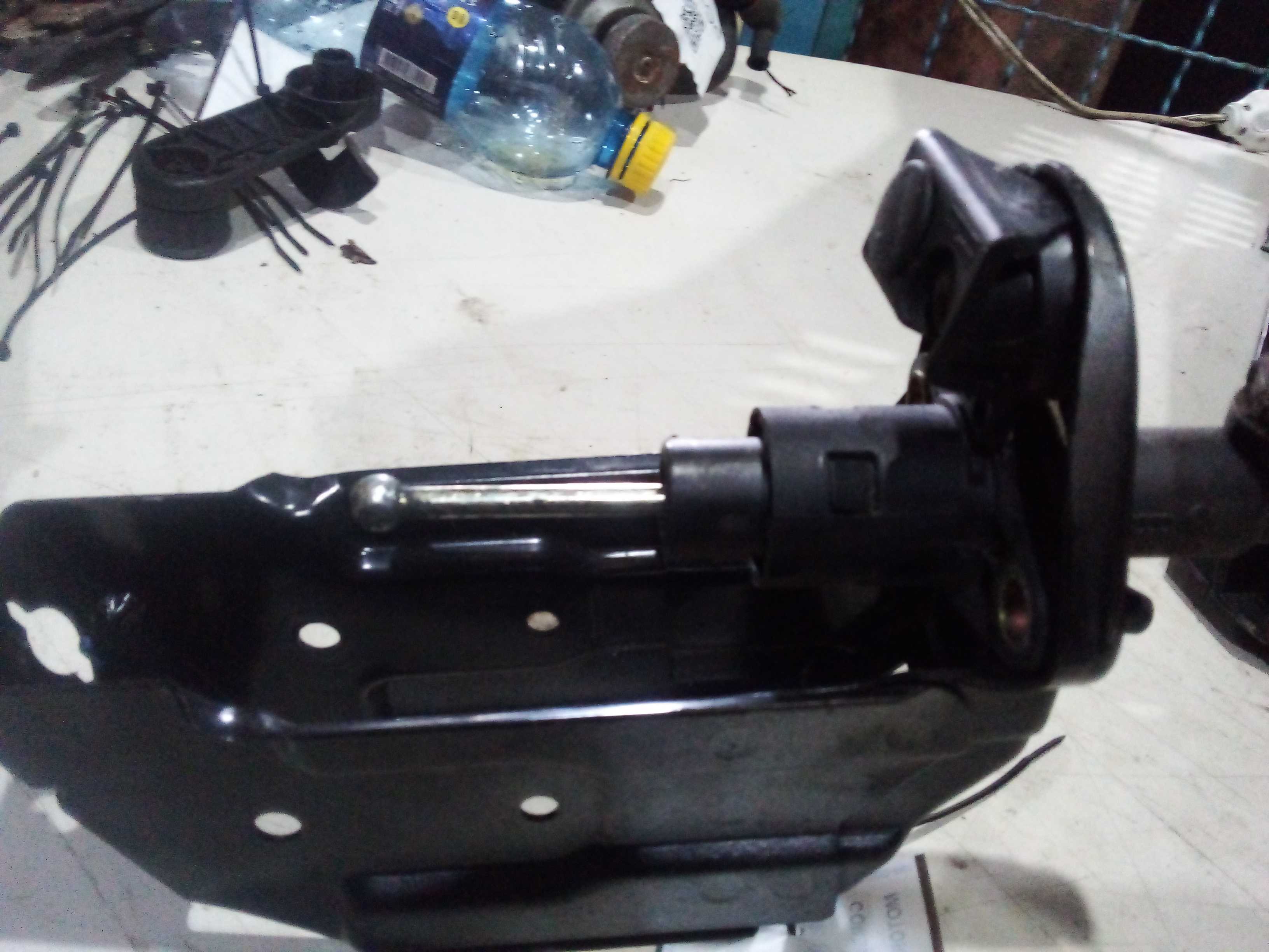 ATUADOR DE EMBREAGEM DO PEDAL Volkswagen Polo 2002 2