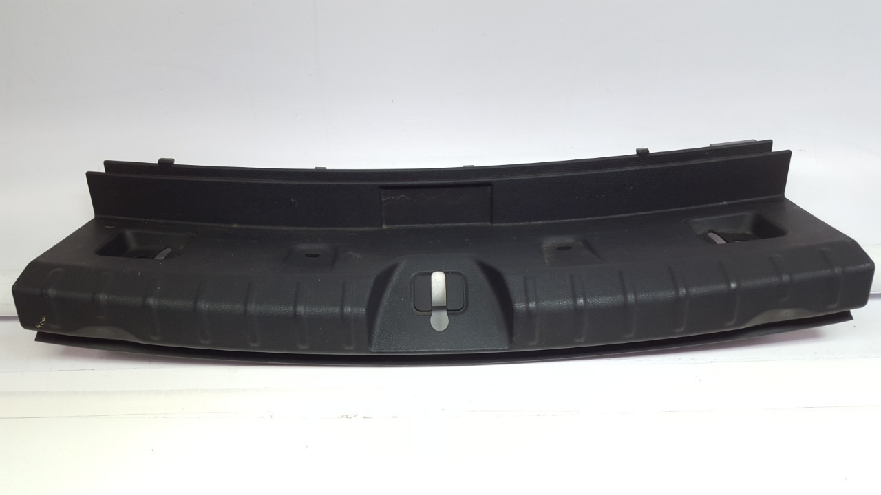 Acabamento Soleira Porta Mala Bmw 320i 2014 2015 Original 1