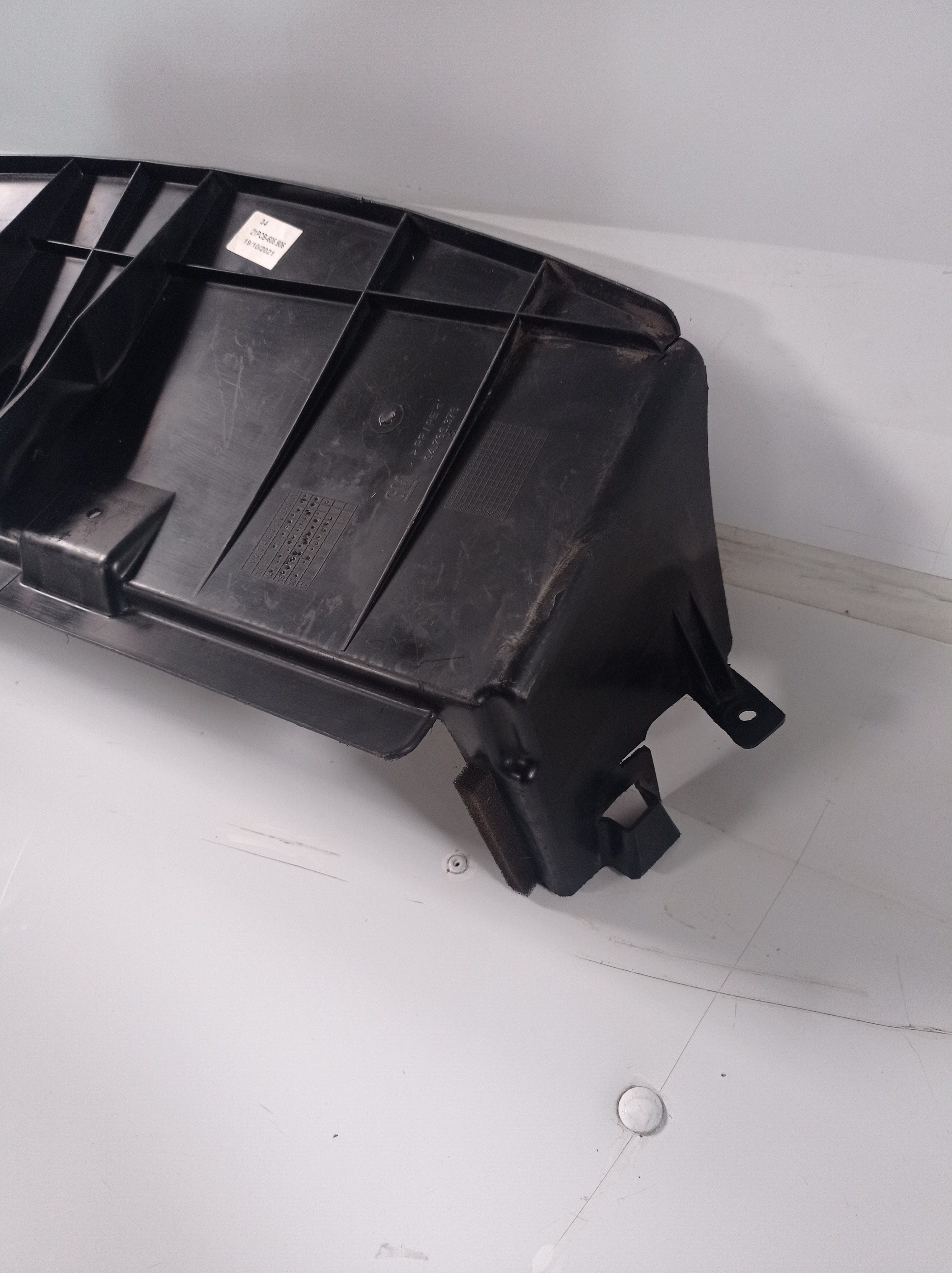 94765376 Defletor Inferior Radiador Gm Montana 2015 A 2020 6