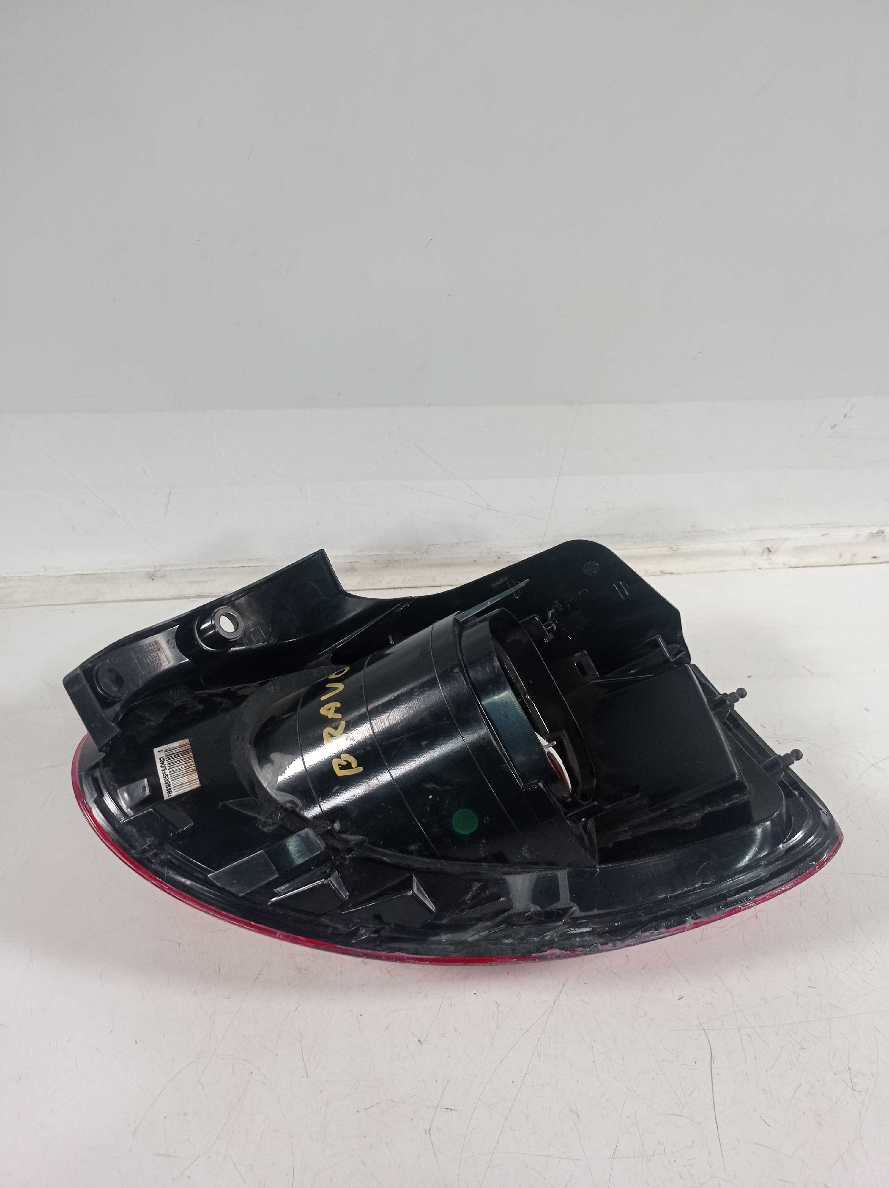 LANTERNA TRASEIRA ESQUERDA FIAT BRAVO 2011 RECUPERADA 3
