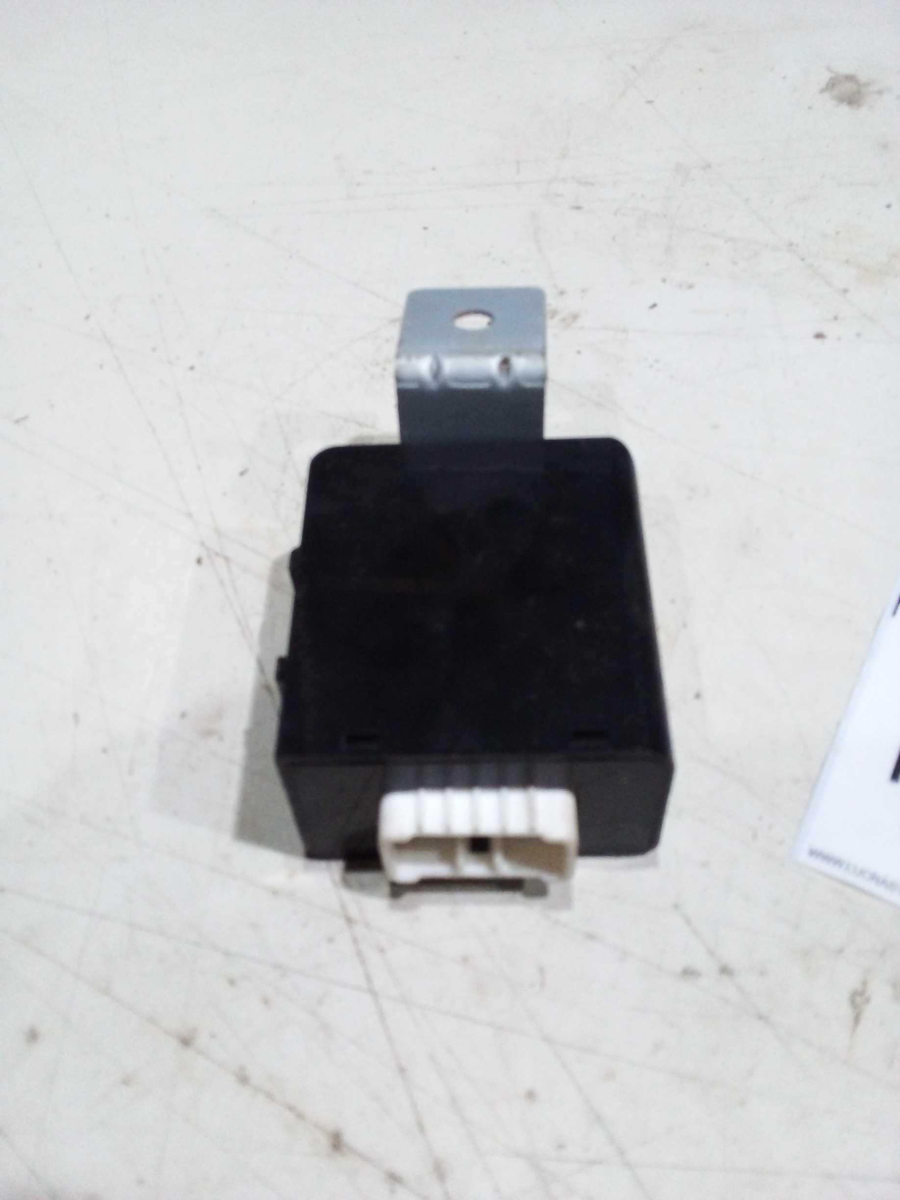 MODULO TIMER DESEMBAÇADOR PICANTO 2013 954301Y800 1
