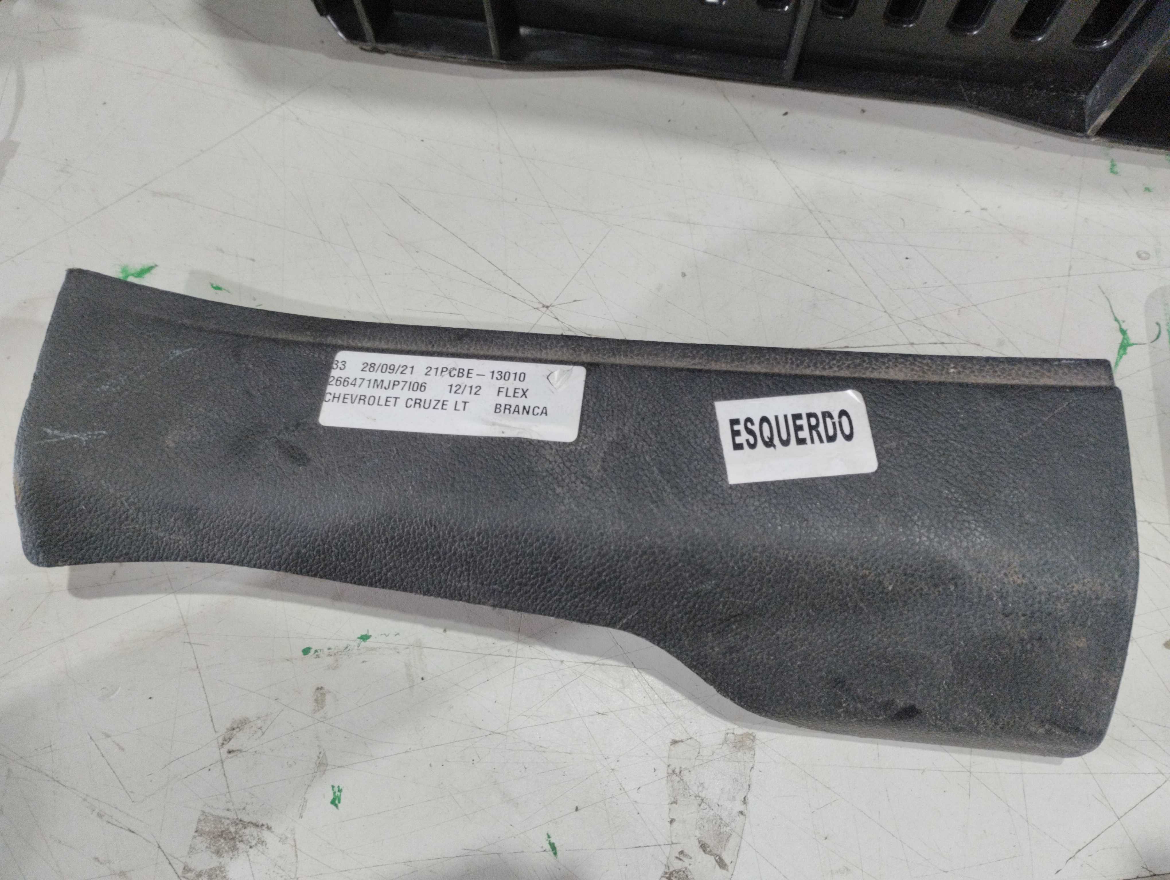 Acabamento soleira traseira esquerda GM cruze 2015 2