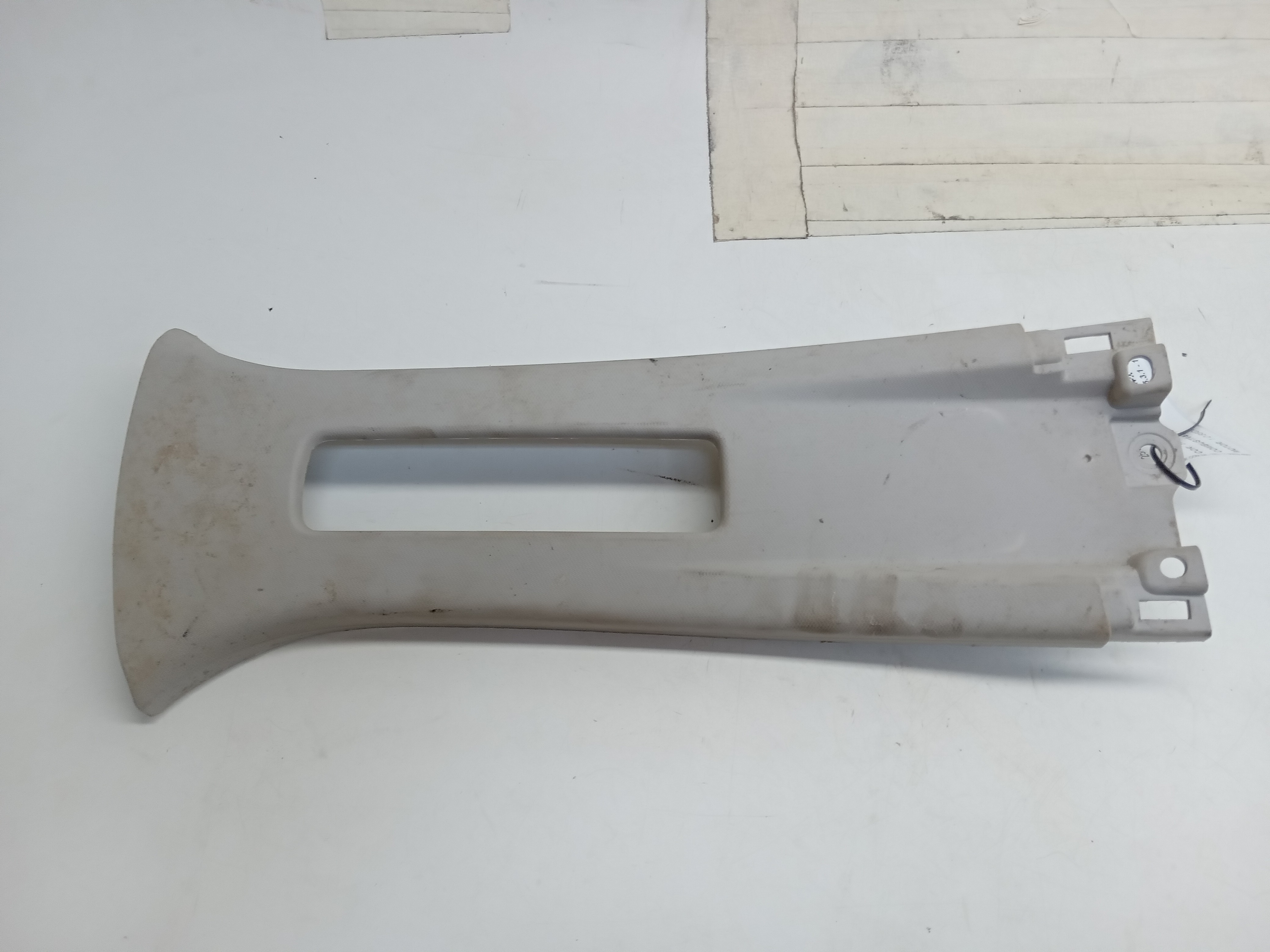 ACABAMENTO COLUNA CINTO SEGURANÇA LD Ford Ka 2019 1