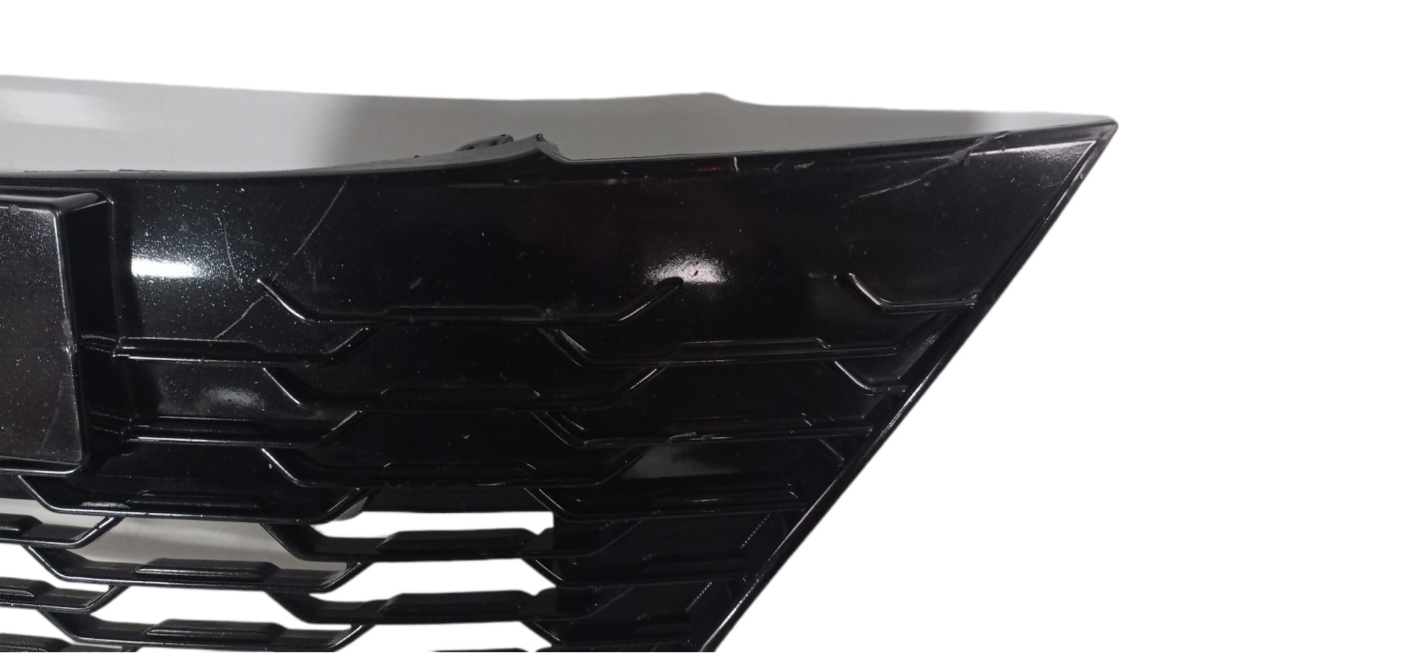 Grade Central Parachoque Dianteiro Yaris Hatch 2017 A 2021  Preto Xxxx 5
