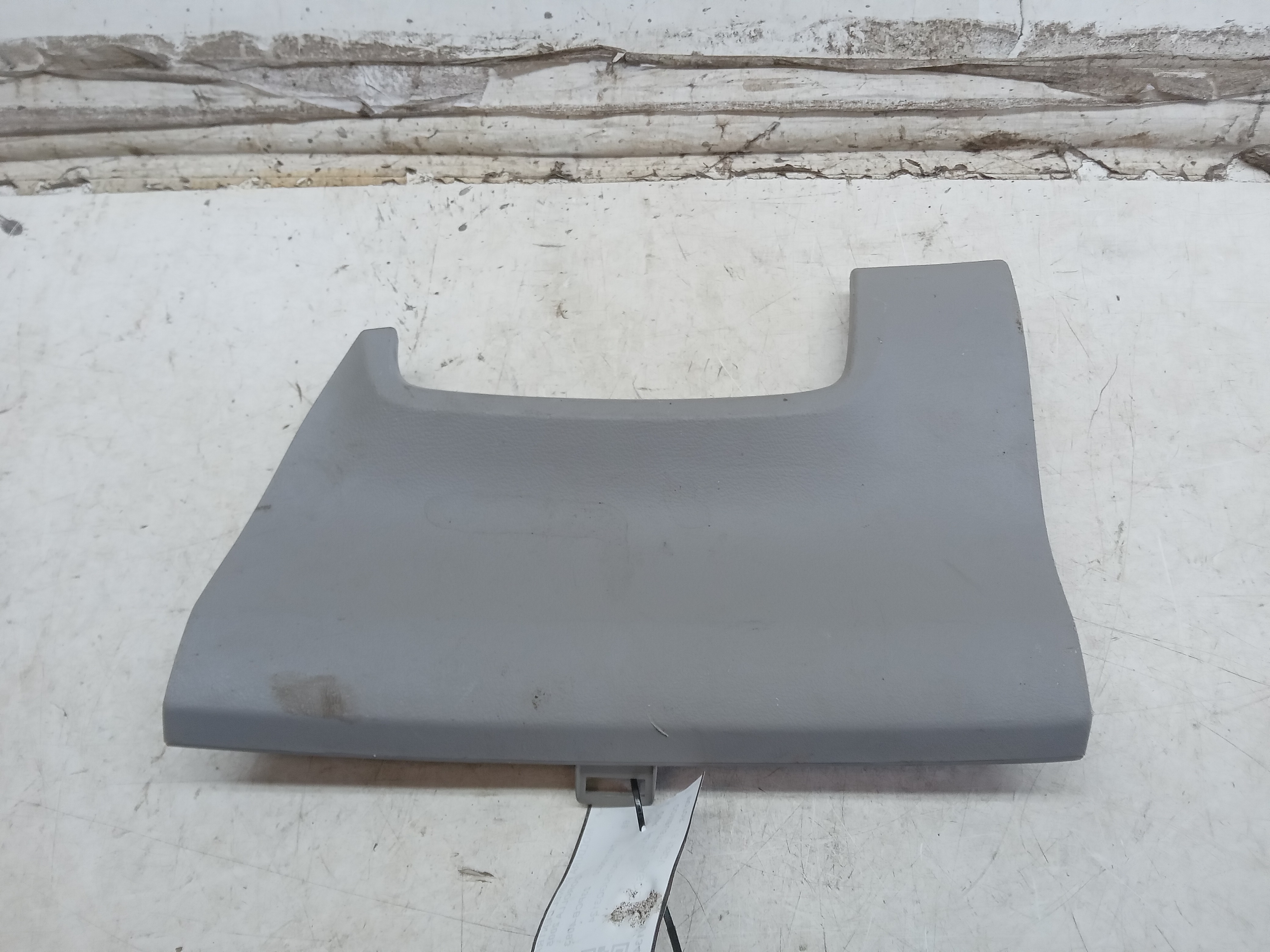 MOLDURA PAINEL CENTRAL LE TOYOTA COROLLA 2005