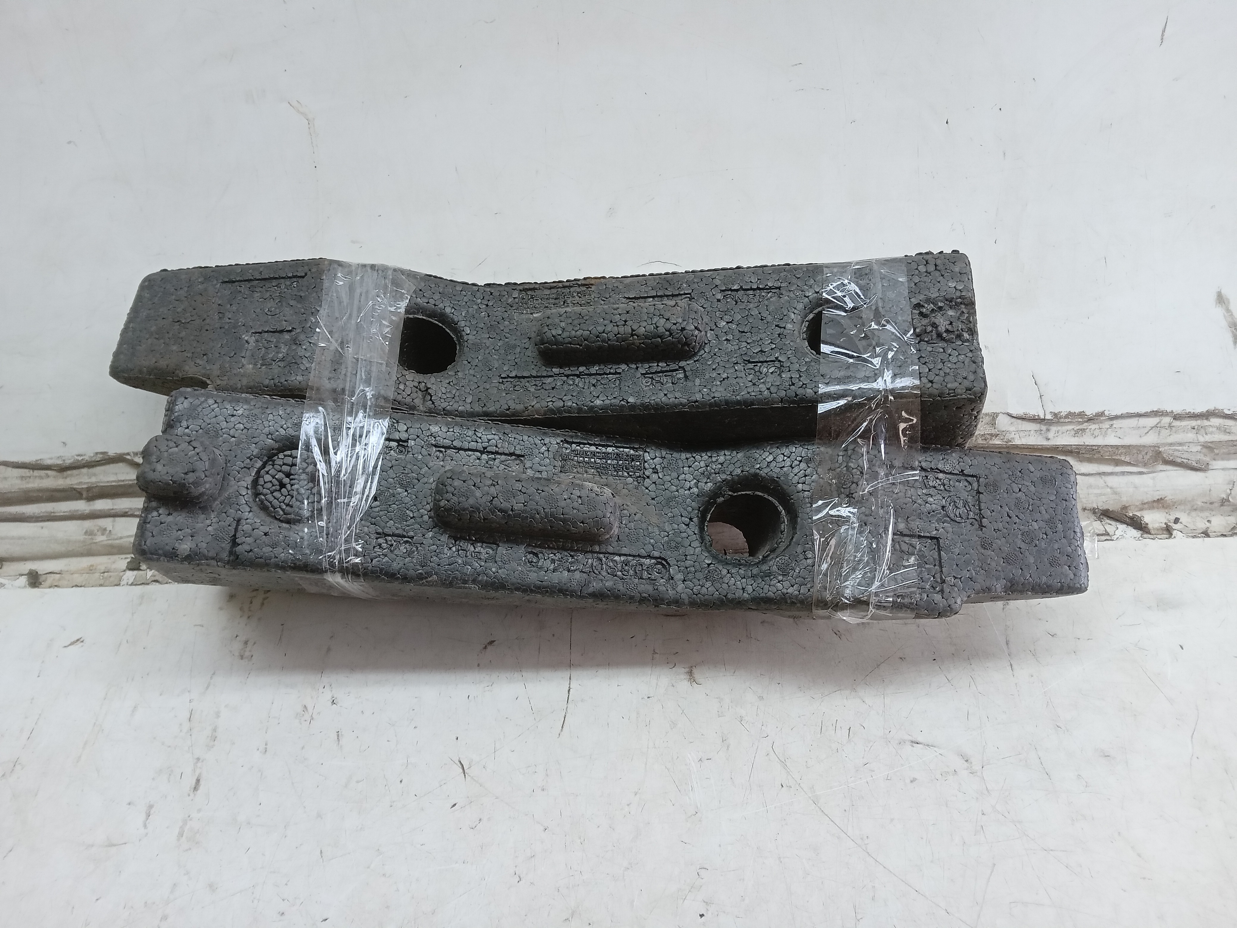 ABSORVEDOR IMPACTO PARACHOQUE DIANTEIRO Volkswagen Gol 2012 2