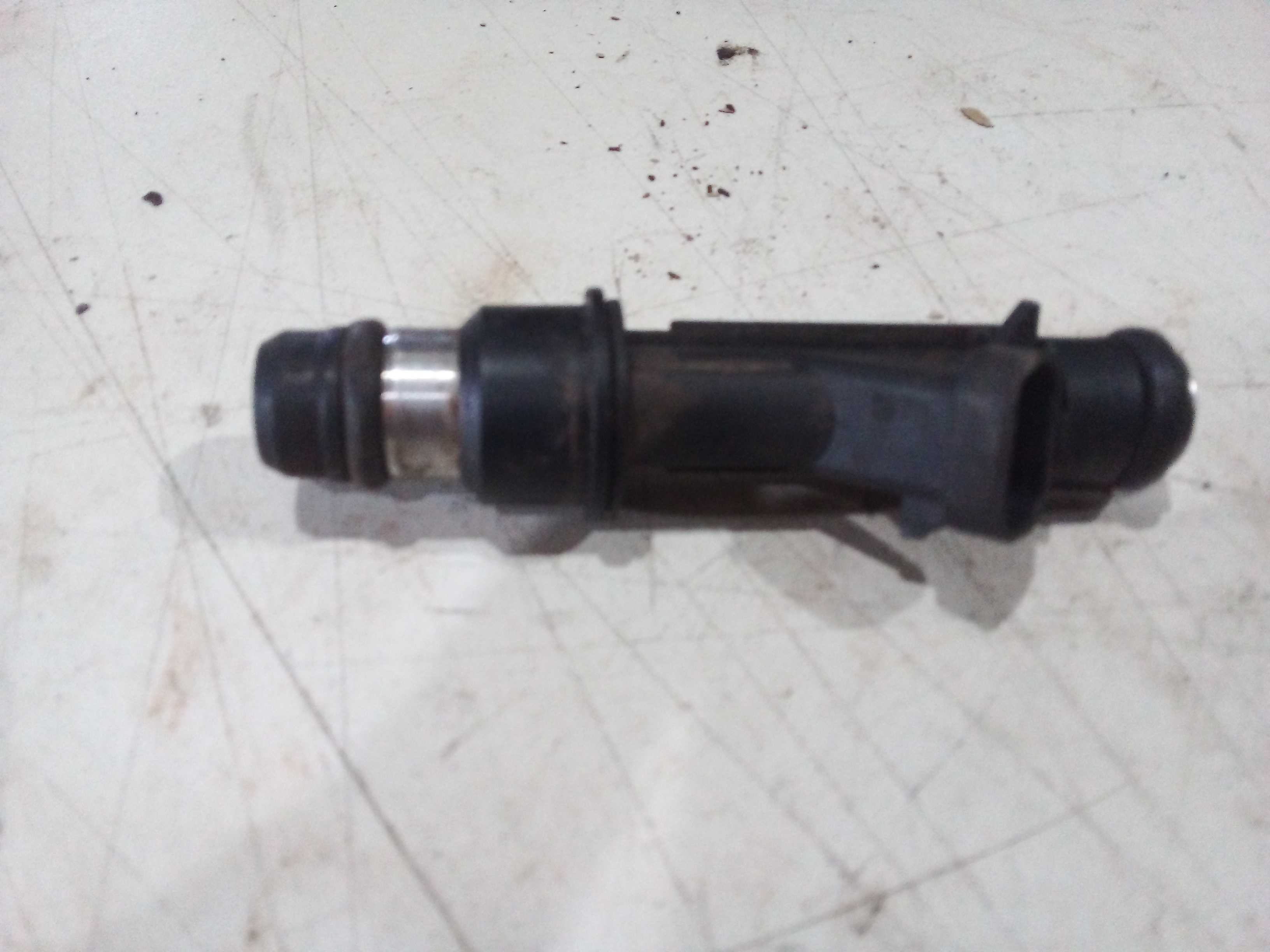 BICO INJETOR/INJEÇÃO 3 Chevrolet Corsa Sedan 2001 2
