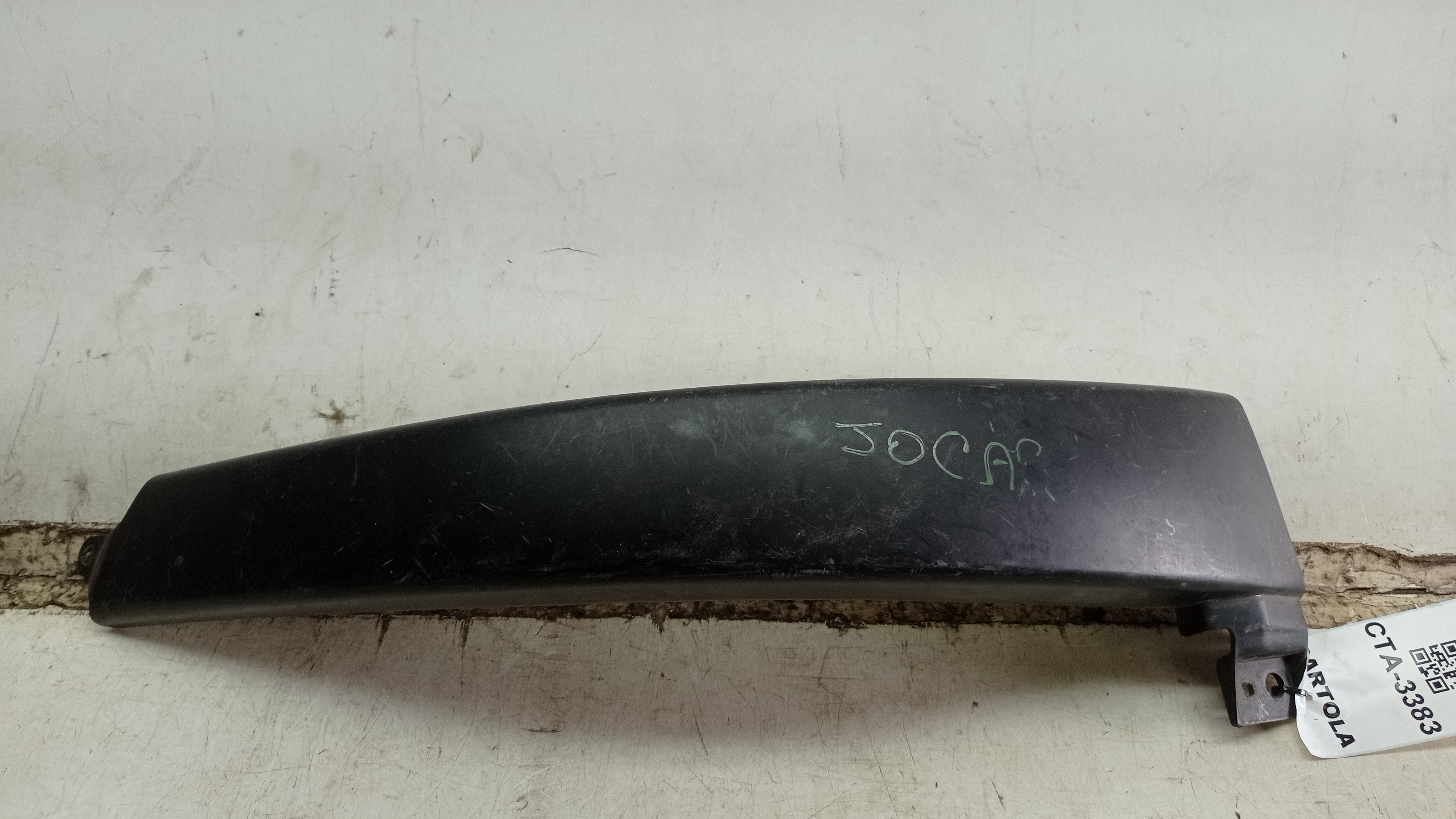 Moldura Direita Parachoque Peugeot 206 ano 2007 1
