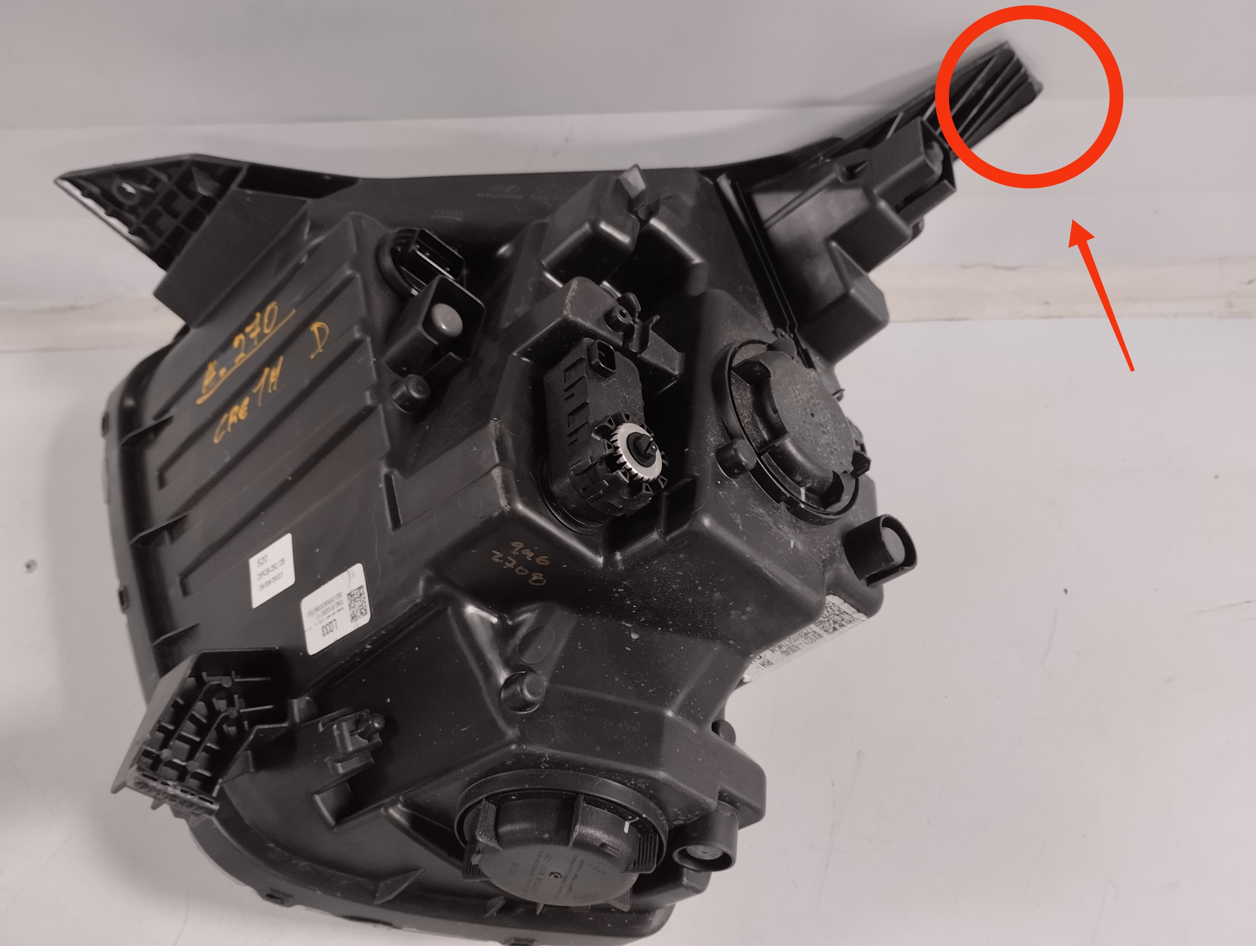 Farol Diant Direita Hyundai Creta 2022 Original P/recuperar 5