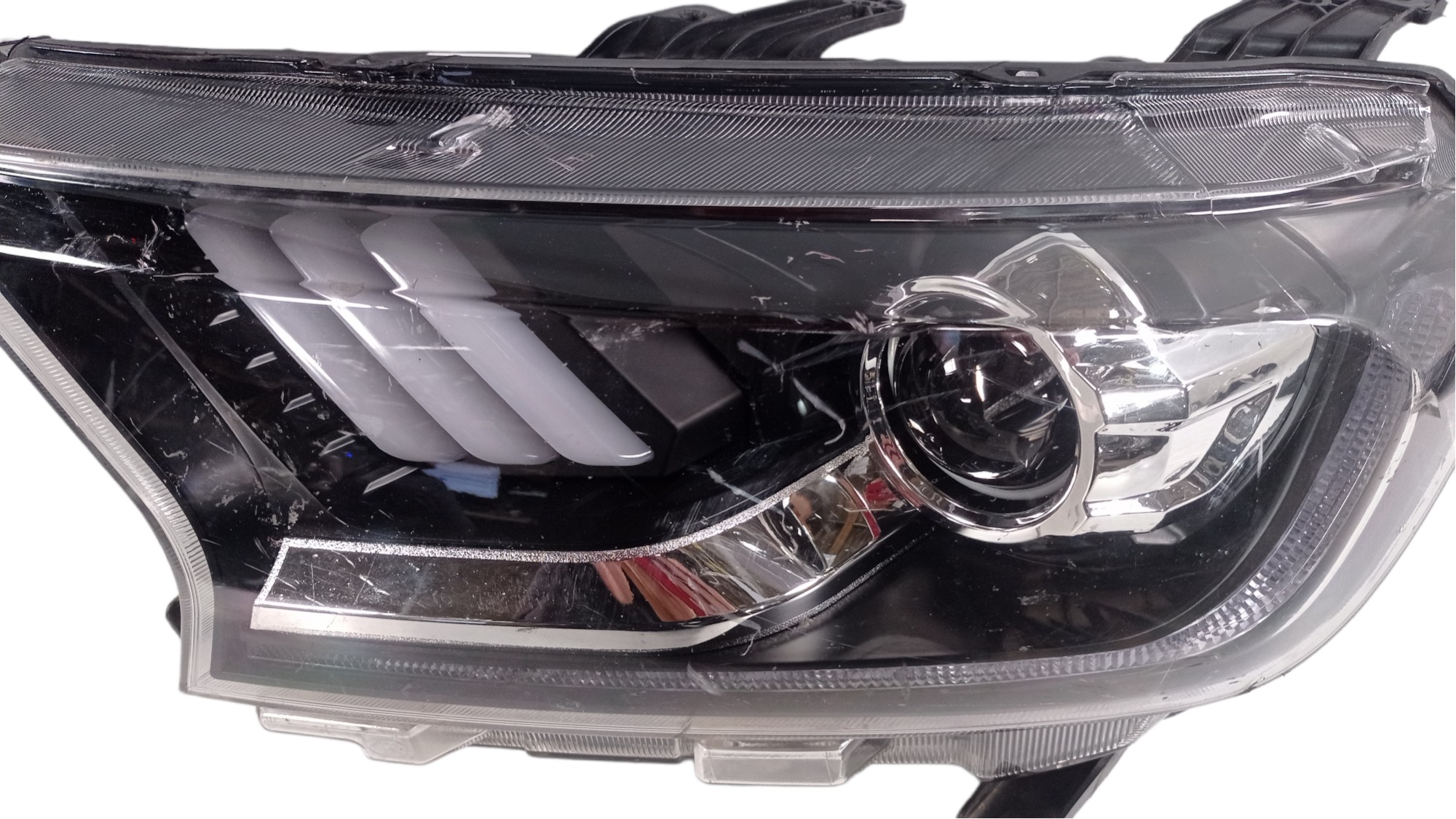 Farol Esquerdo Ford Ranger Led Mustang 2013 A 2022 P Recu 7