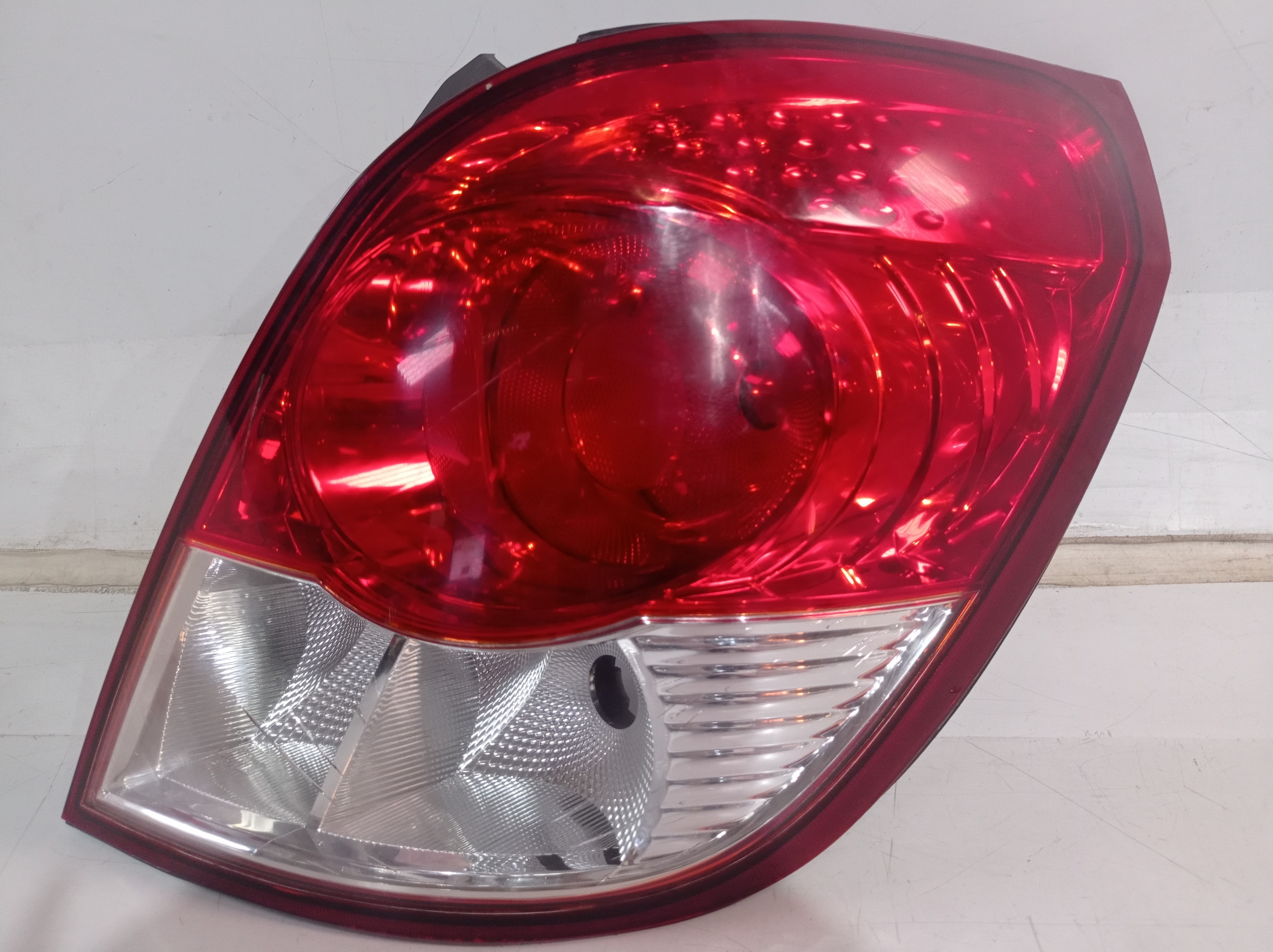 Lanterna Traseira Direita  Gm Captiva 2008 A 2012 Original 2