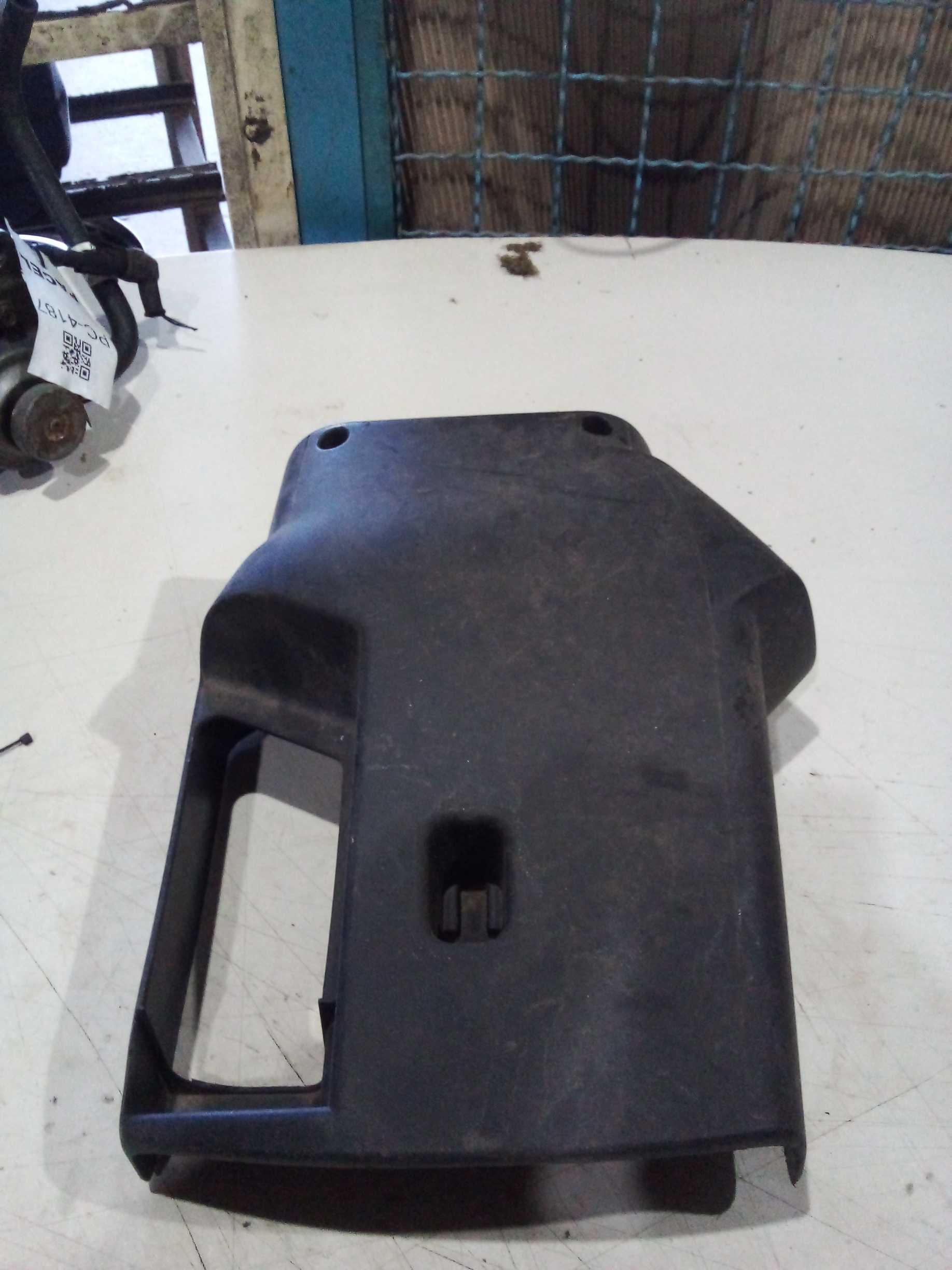 MOLDURA INF COLUNA DIREÇÃO AIRCROSS 2017 98212622ZD 2