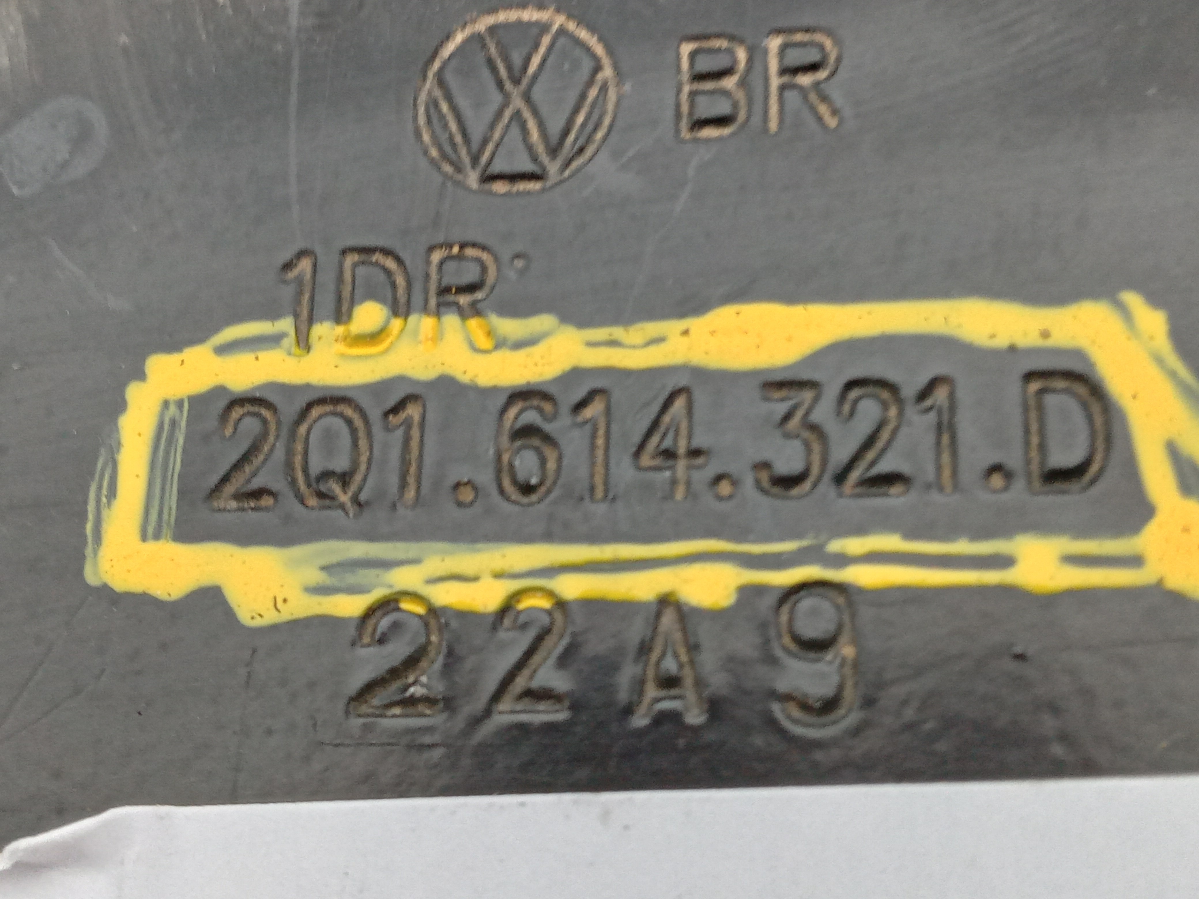 2Q1614321D  TAMPA PROTETORA MÓDULO ABS VW POLO 2019 5