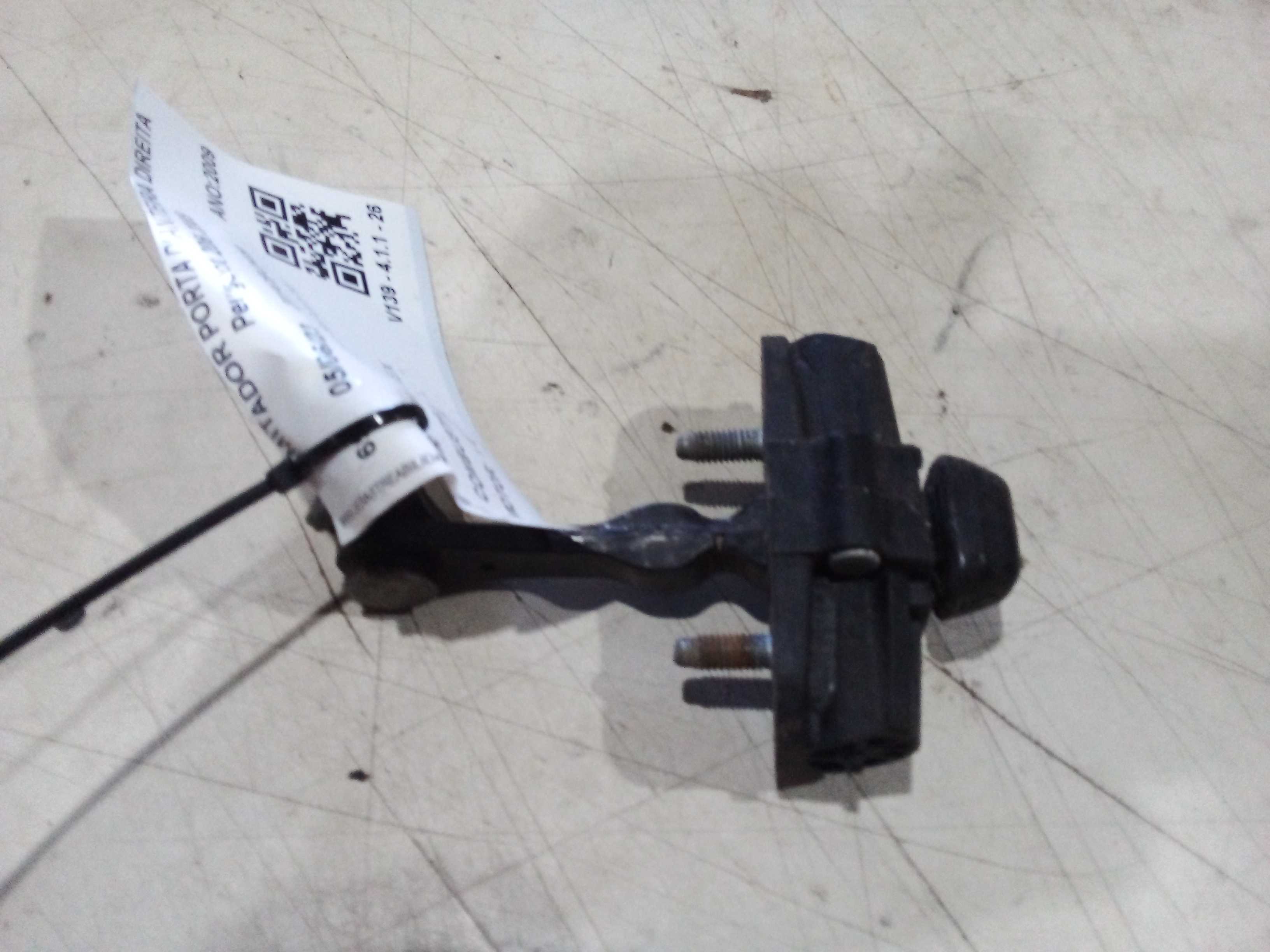 LIMITADOR PORTA DIANTEIRA DIREITA Peugeot 206 2009 1