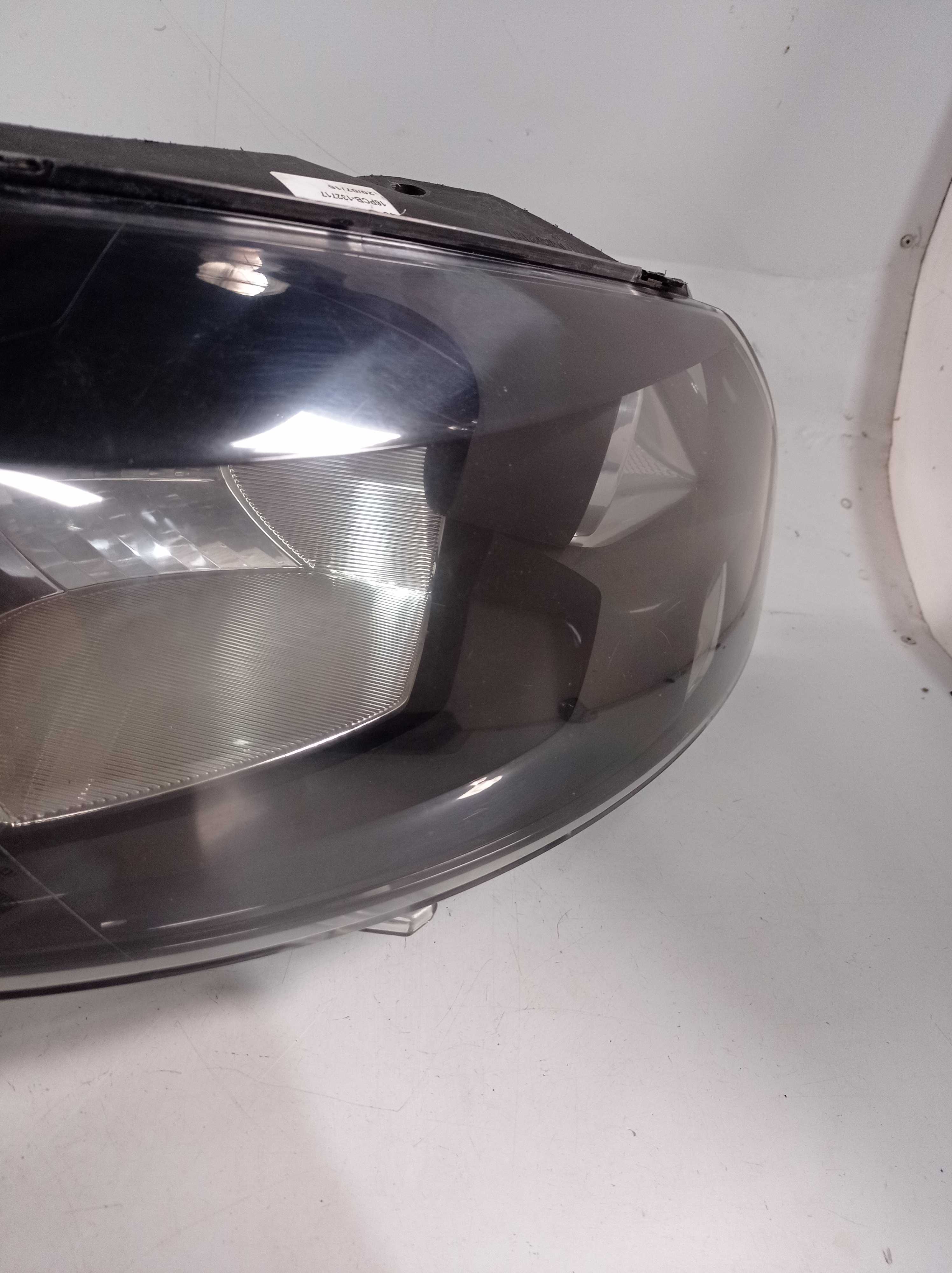 FAROL DIREITO VOLKSWAGEN FOX 2012 RECONDICIONADO 2
