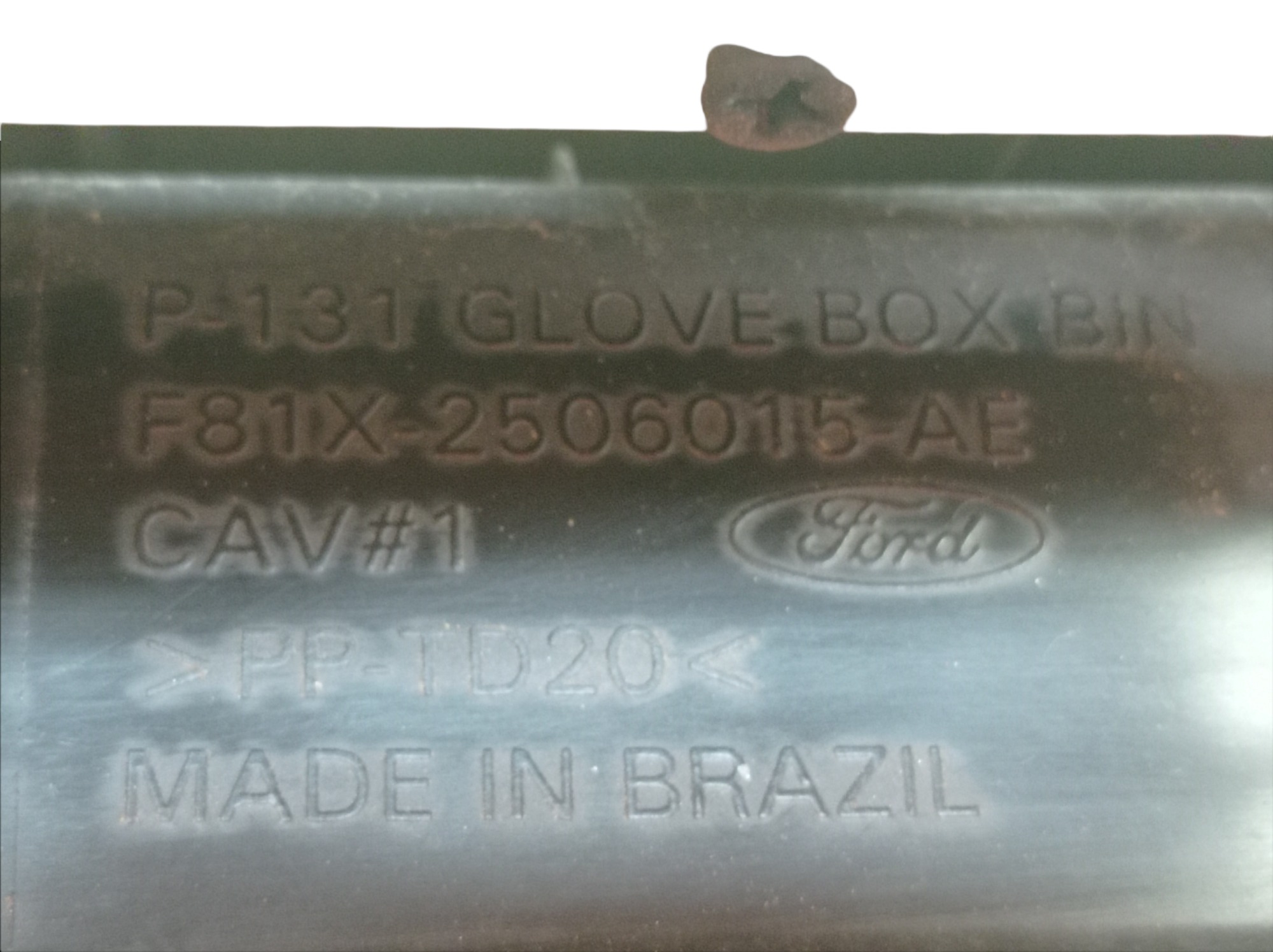 PORTA LUVAS FORD F250 1999 6