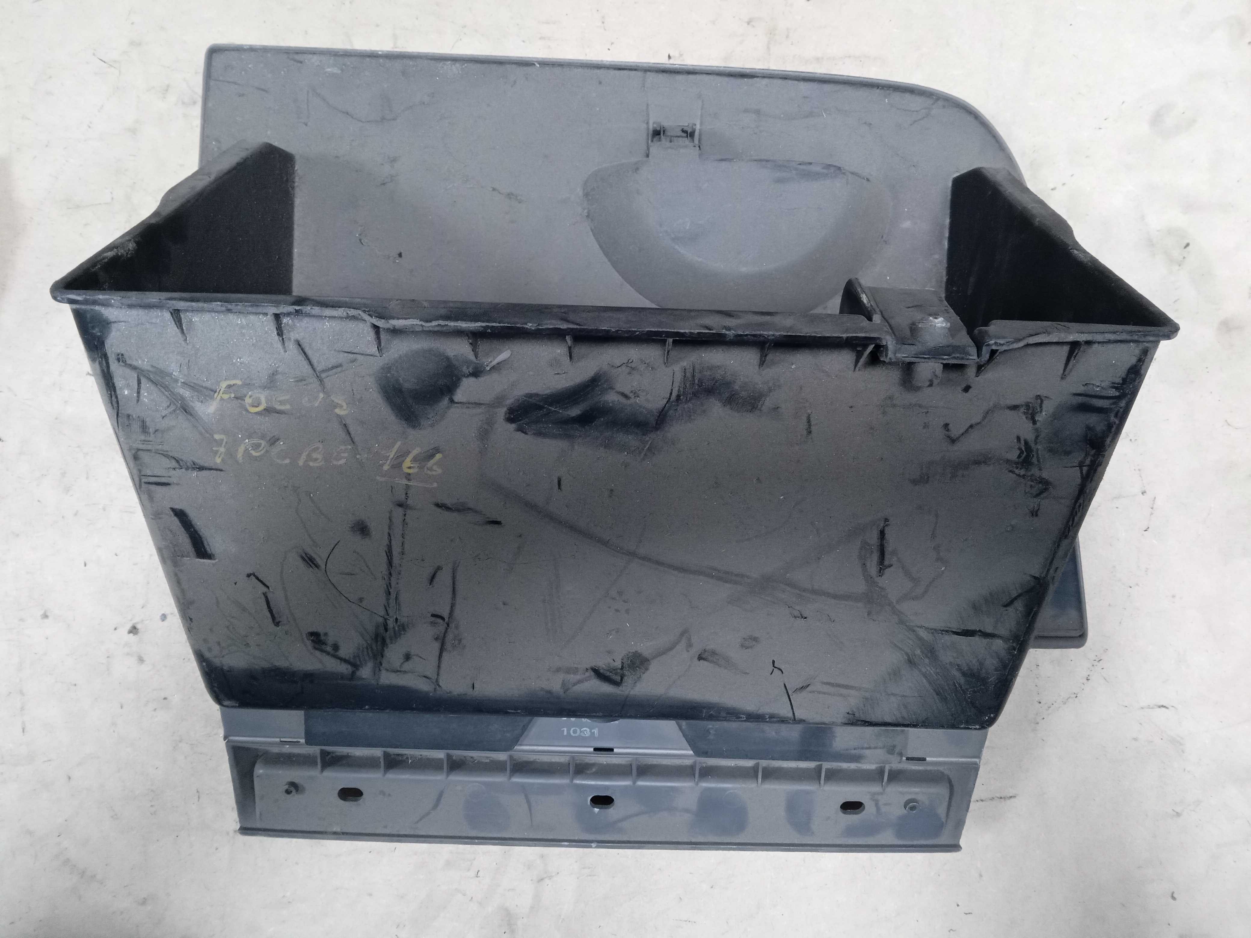 PORTA LUVAS FORD FOCUS 2008 2
