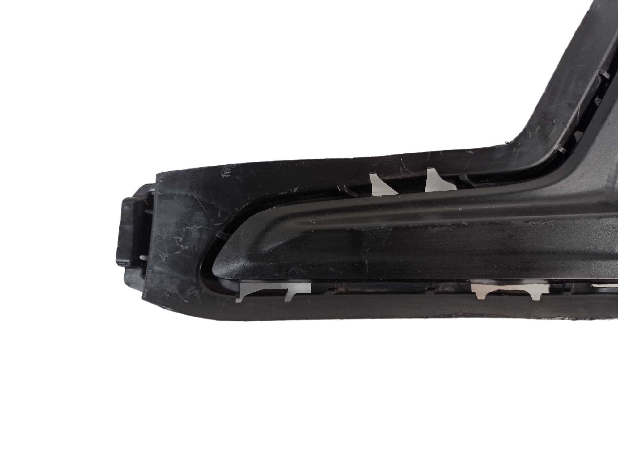 26364103 Moldura Farol De Milha Drl Esquerdo Gm Onix 3