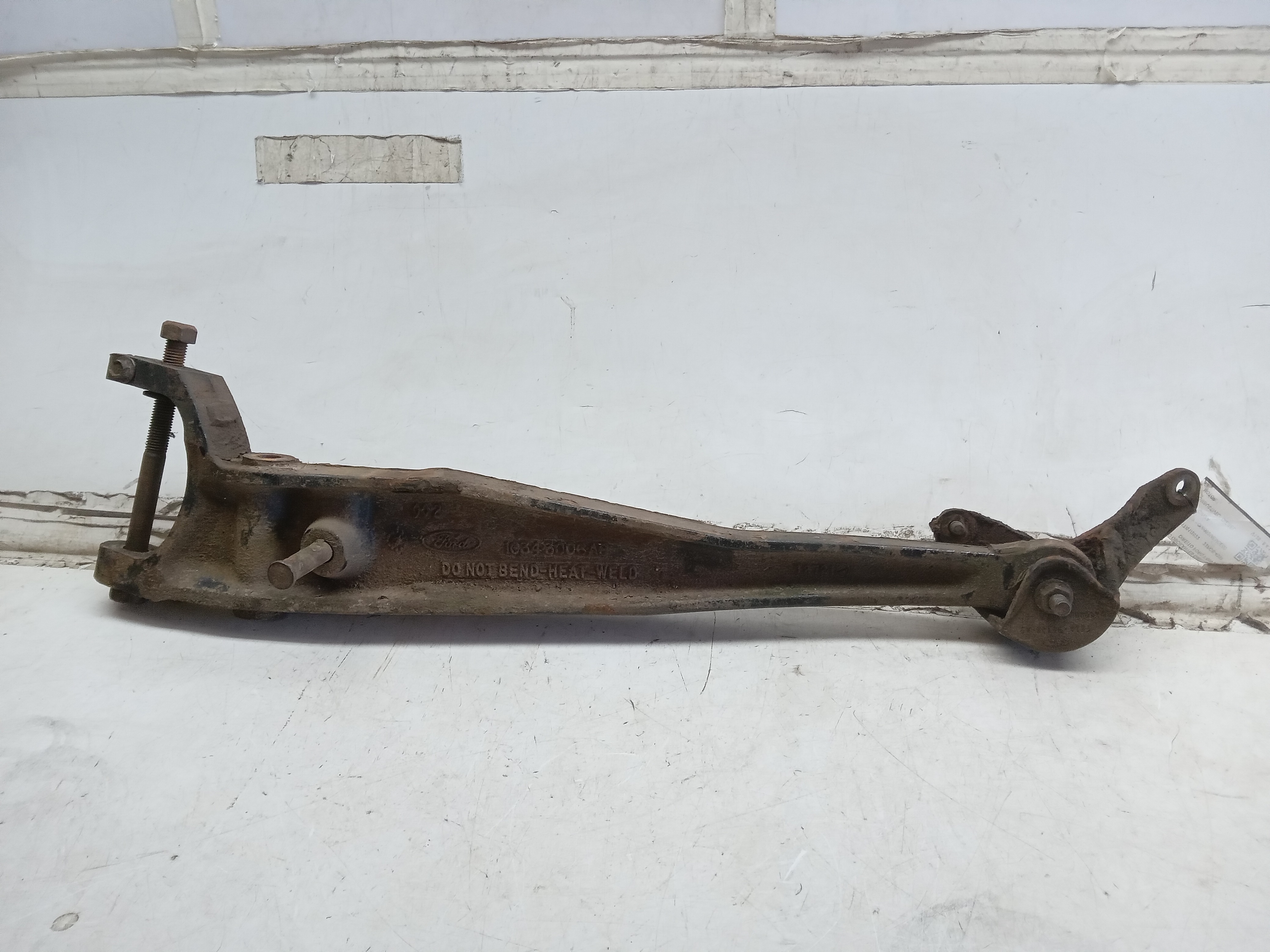 BRAÇO SUSPENSÃO DIANTEIRO LD Ford F350 2001 2