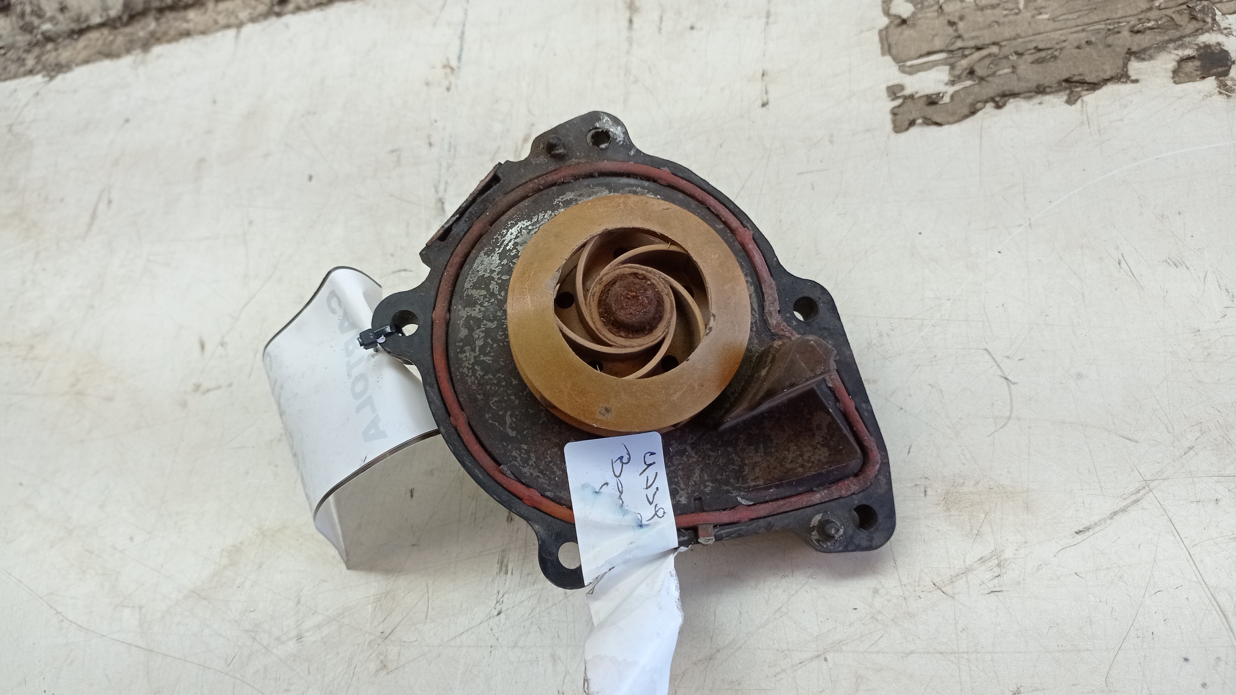 BOMBA DÁGUA CITROEN DS4 13 14 2