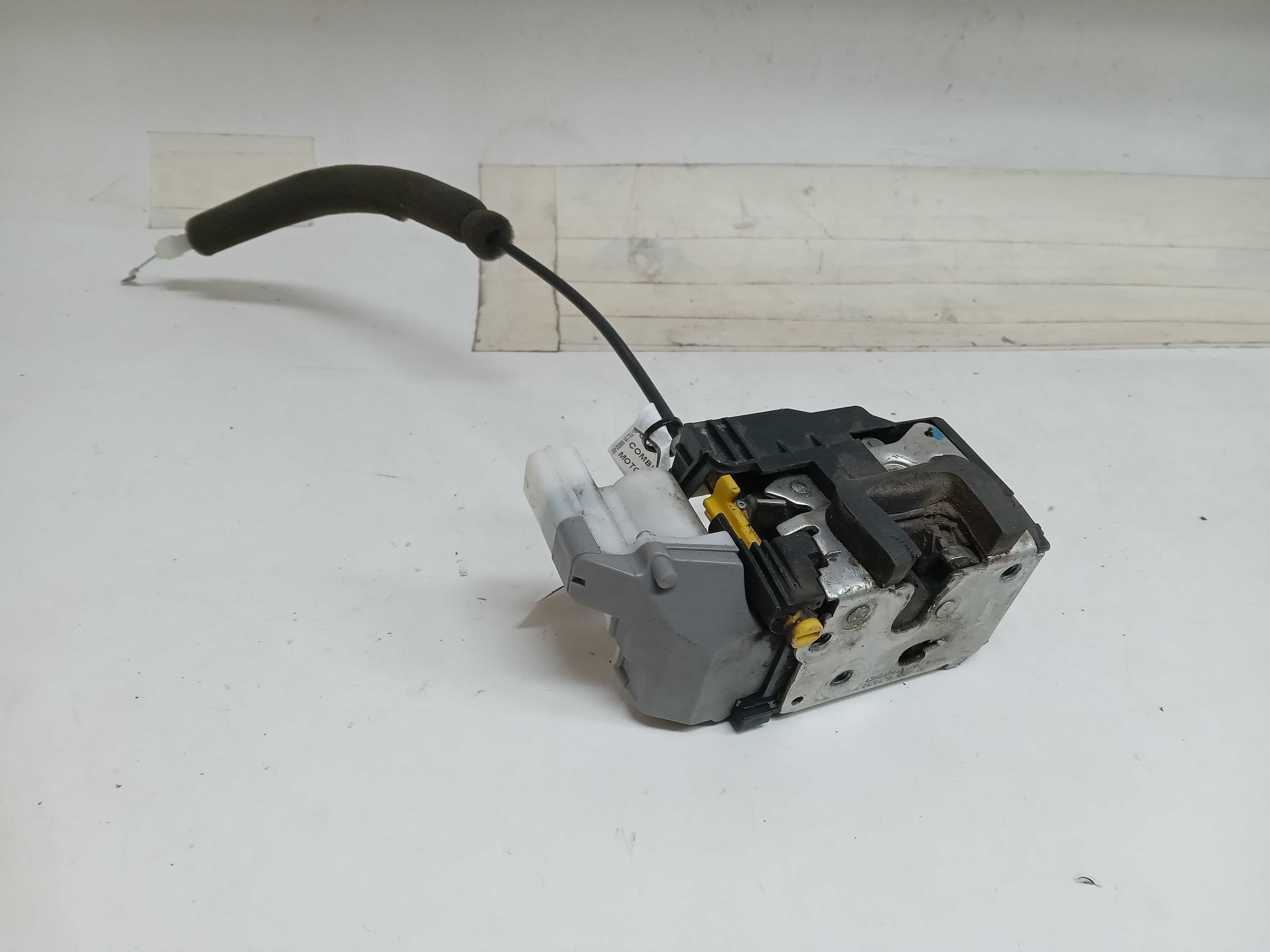 FECHADURA PORTA TRAS LD FORD FIESTA 2014 1