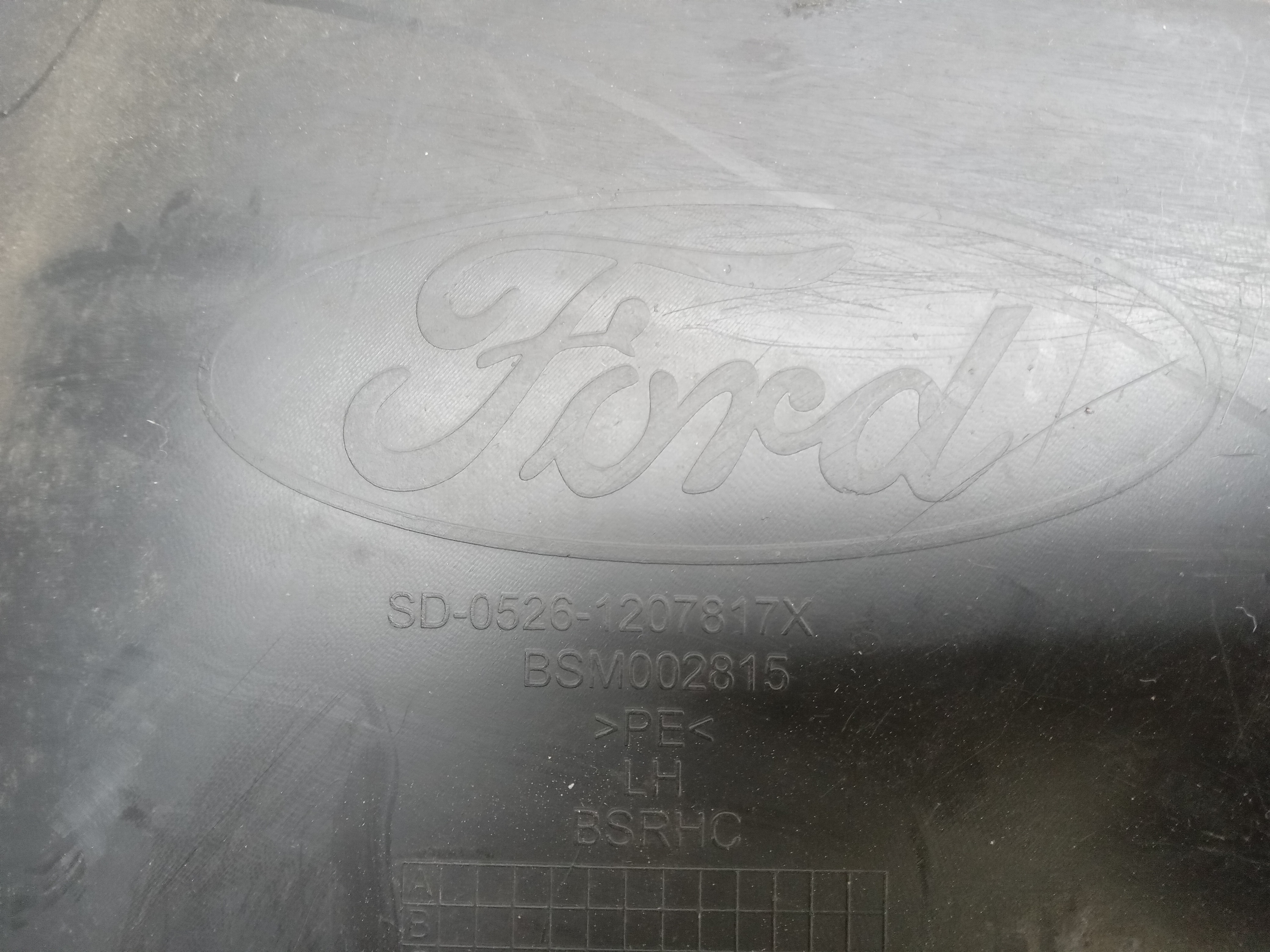 FORRO PORTA DIANT LE FORD NEW FIESTA 2014 3