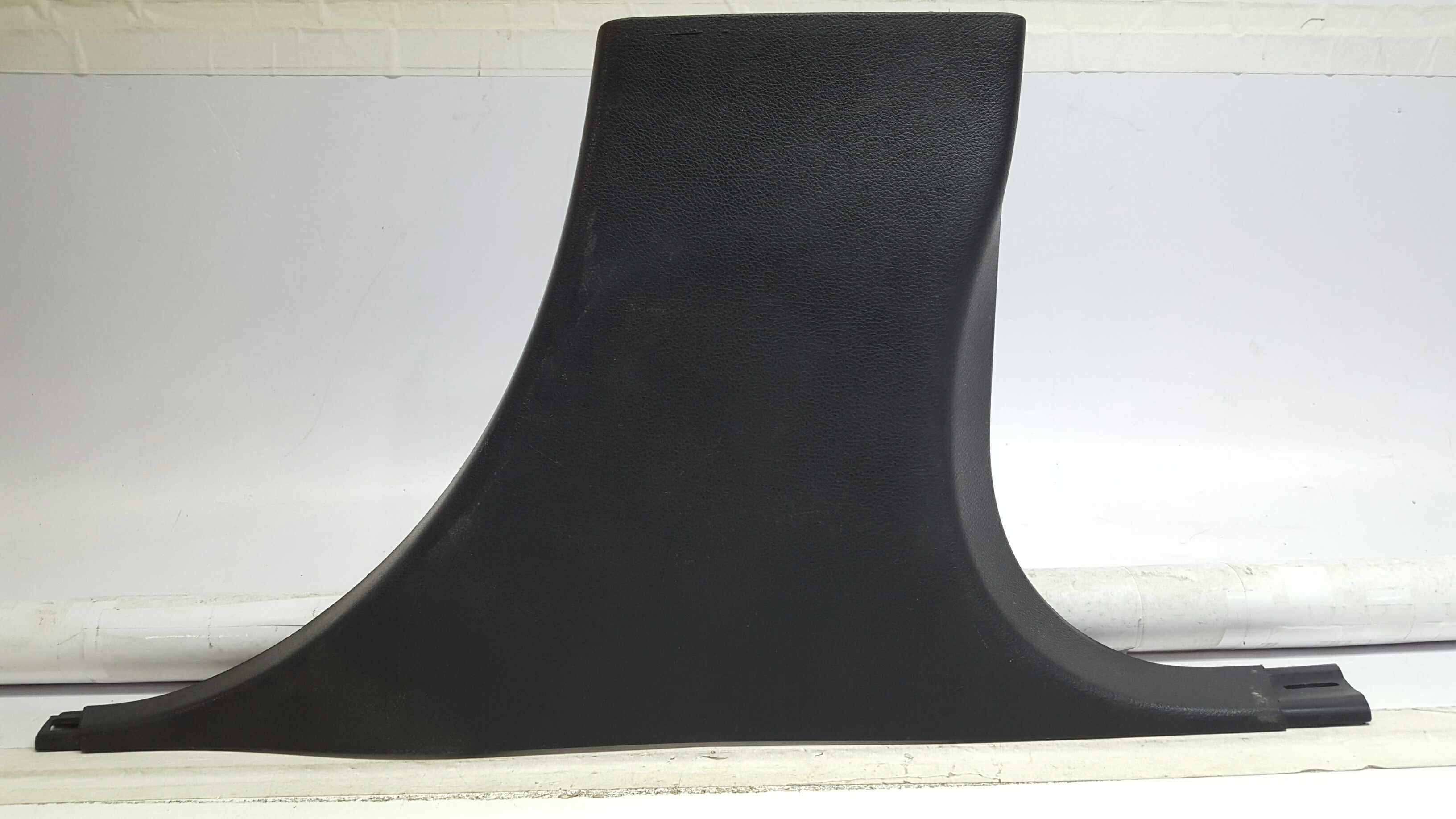 Moldura Coluna Central Direito Jeep Cherokee 2011 2012 1