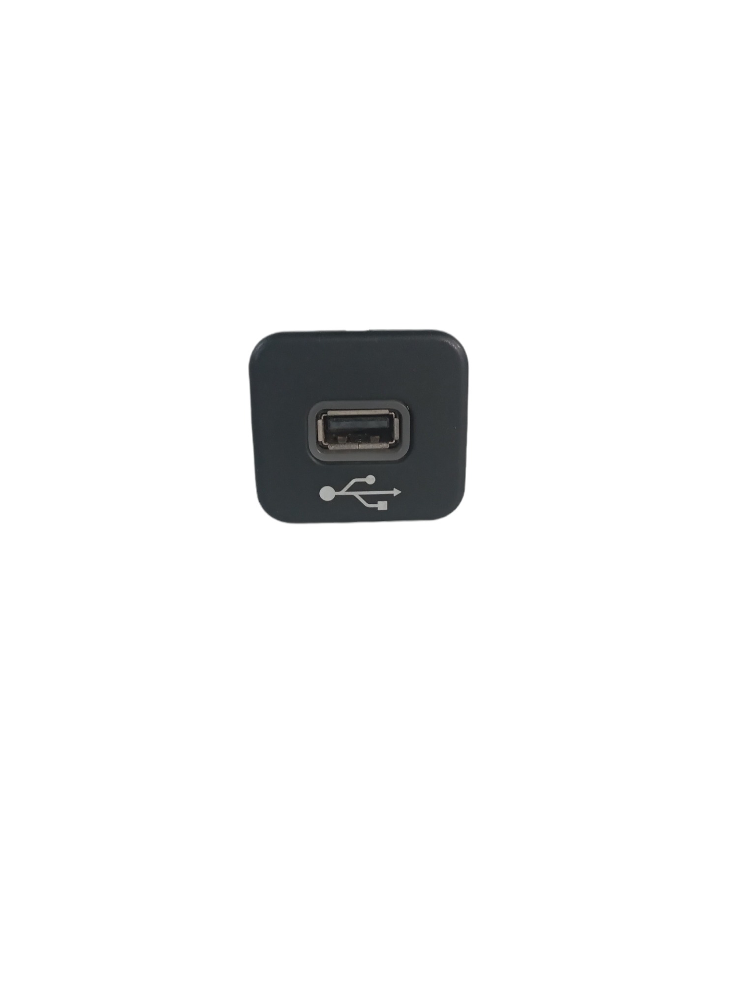 735600659 Entrada Usb Fiat Argo Drive 2018 A 20