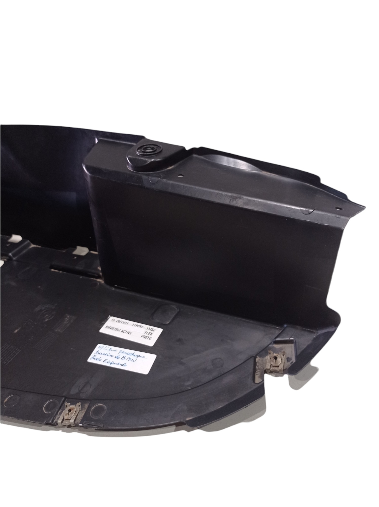 Capa Inferior Trás Esquer Parachoque Bmw 320i F30 7258047 4