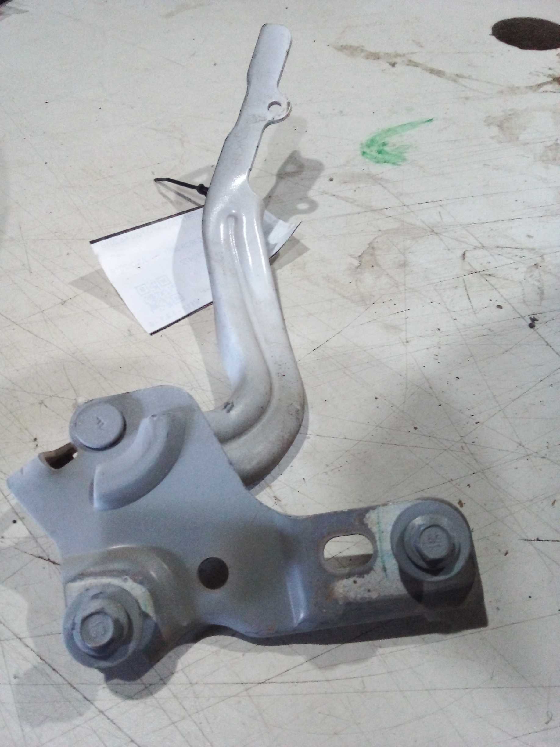 DOBRADIÇA DIREITA DO CAPÔ Ford Ka 2019 e3b516800a 2