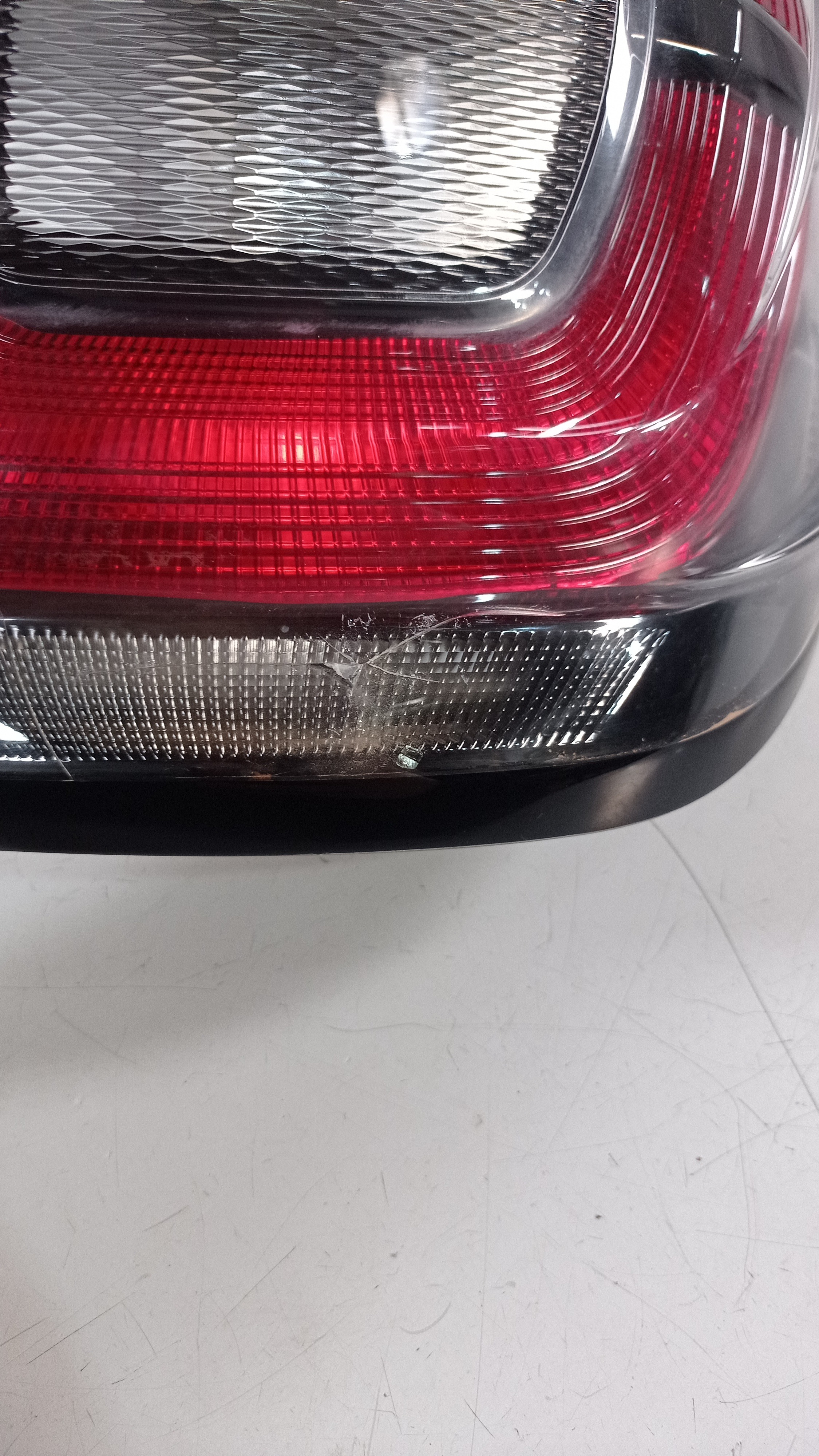 Lanterna Traseira Direita Fiat Strada 2021 Recuperada 7