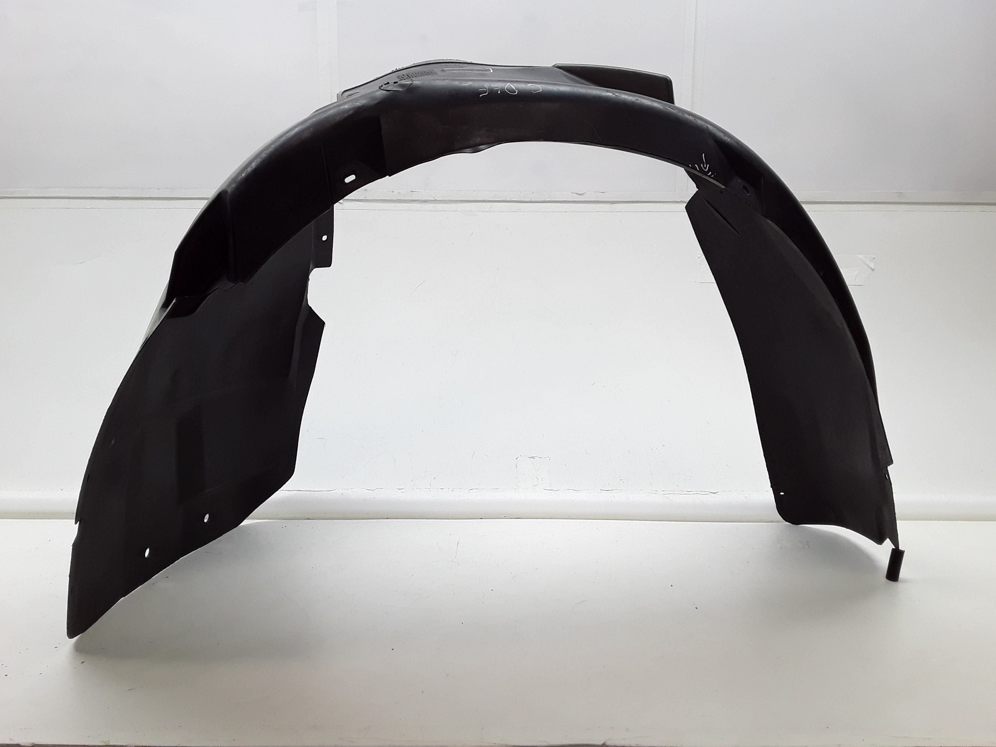 3B0809961D  Parabarro Diant LE VW Passat 2003 P RECUPERAR 6