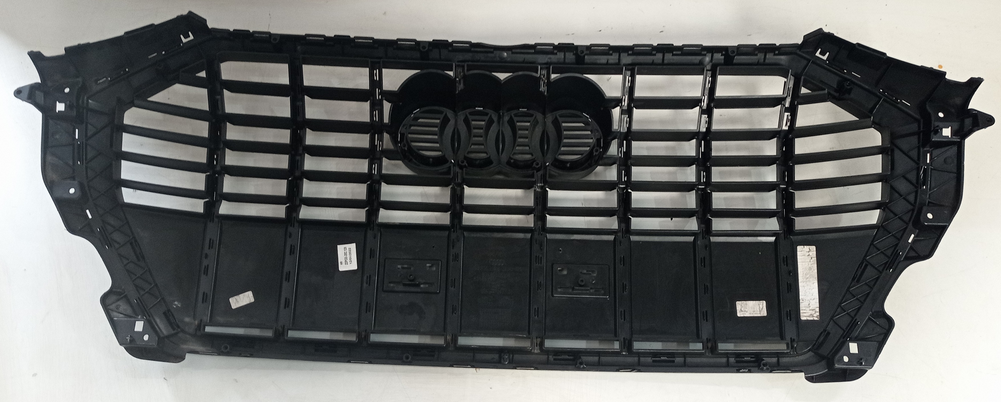 Grade Dianteira Audi Q3 2020 2022 Black Piano Para Recuperar 2