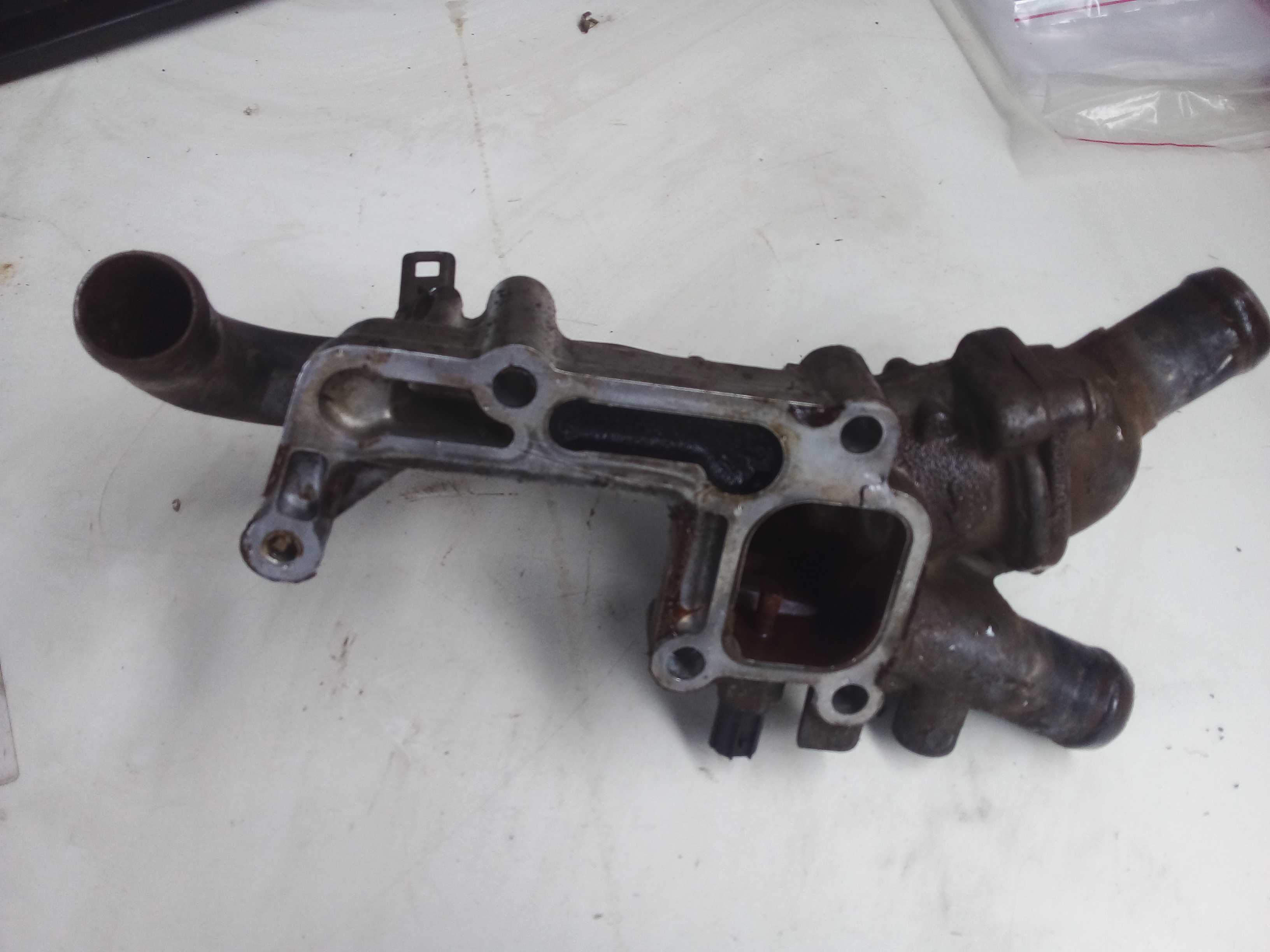 SUPORTE CARCACA VÁLVULA TERMOSTATICA CIVIC 2004 MOTOR 1.7 2