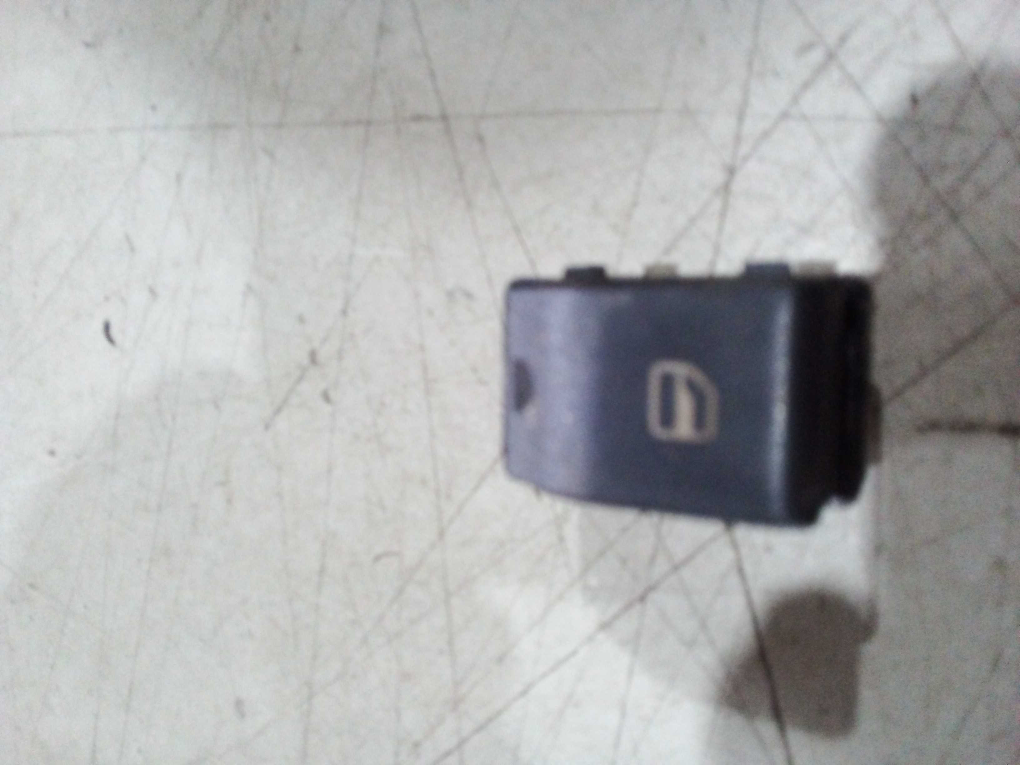 BOTÃO VIDRO ELÉTRICO PORTA DIANTEIRA DIREITA Gol 5z09598756 2