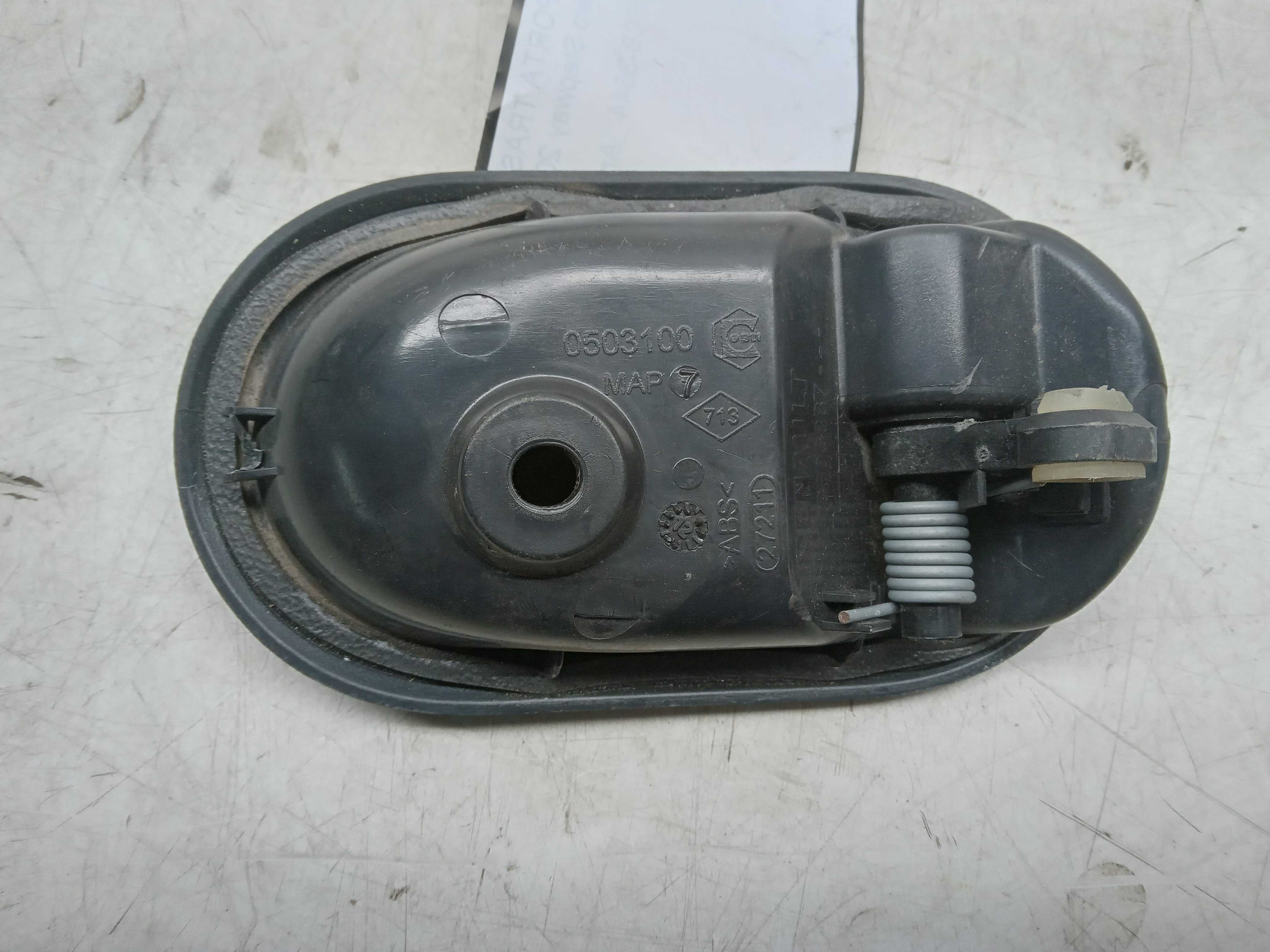 MAÇANETA INTERNA PORTA TRASEIRA DIREITA Renault Sandero 2012 2