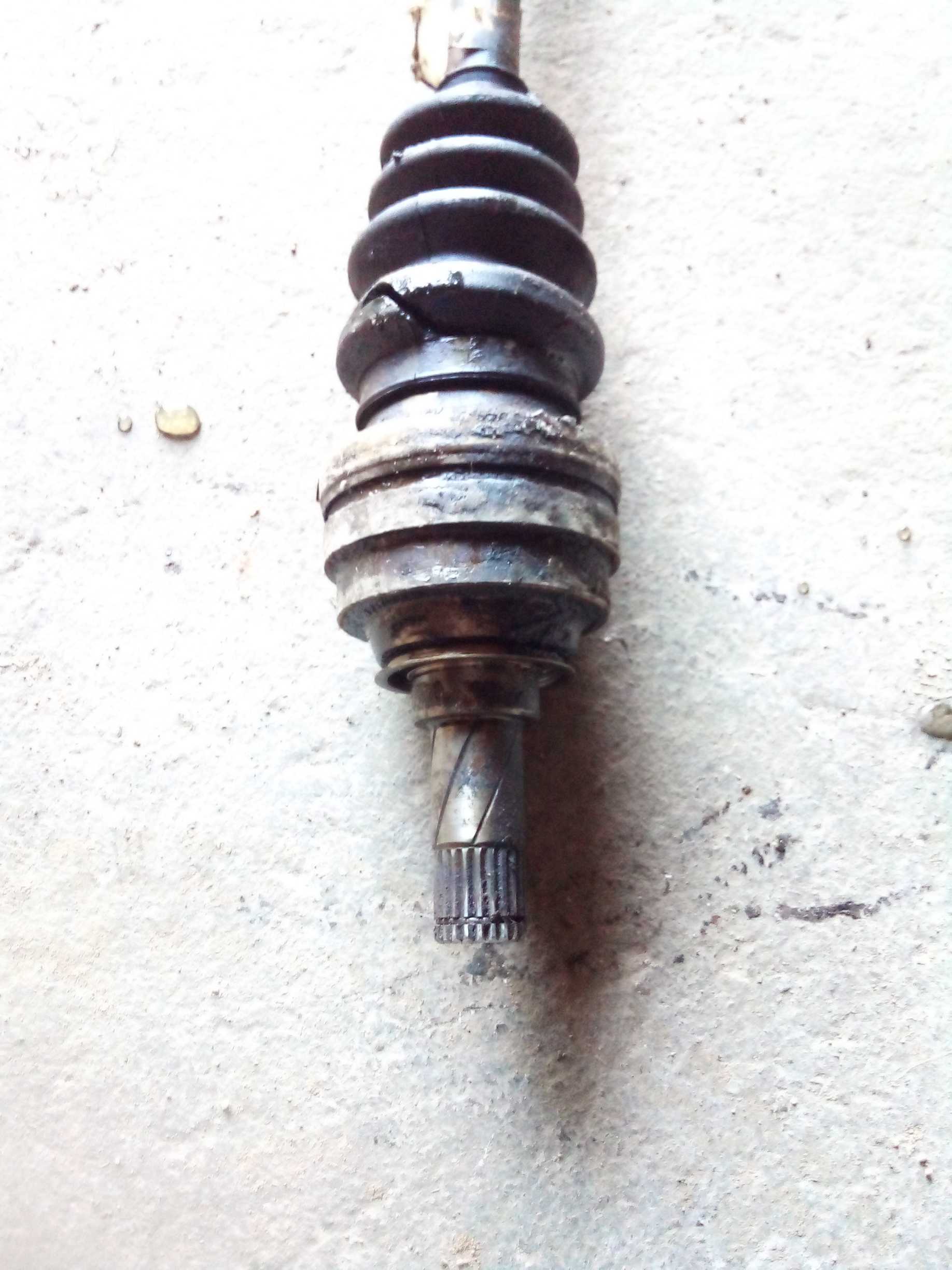 Semi-eixo GM Corsa lado direito 1998 3