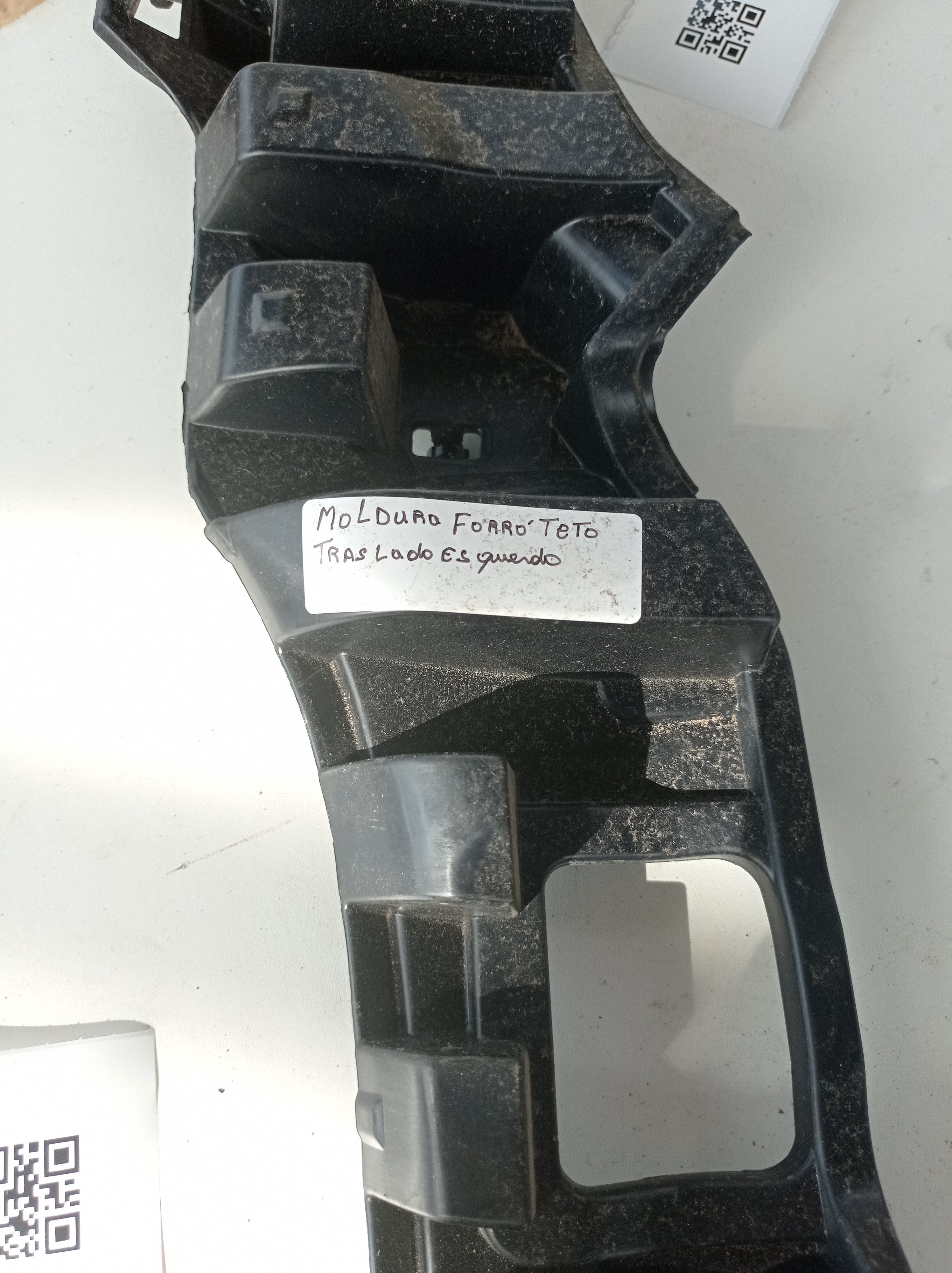 MOLDURA FORRO TETO TRAS LADO ESQUERDO TOYOTA COROLLA 2010 2