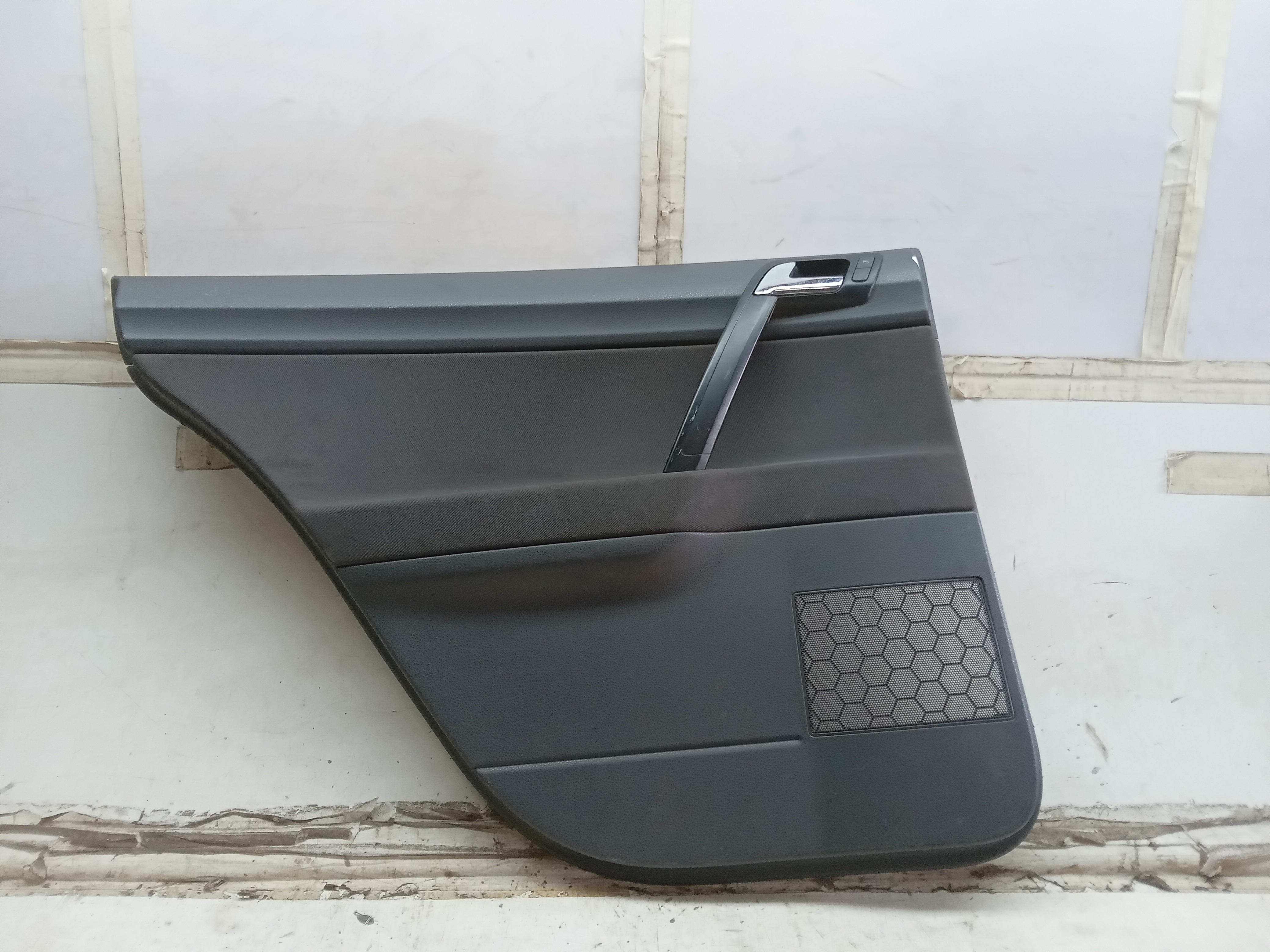 FORRO PORTA TRAS LE VW POLO SEDAN 2006 1
