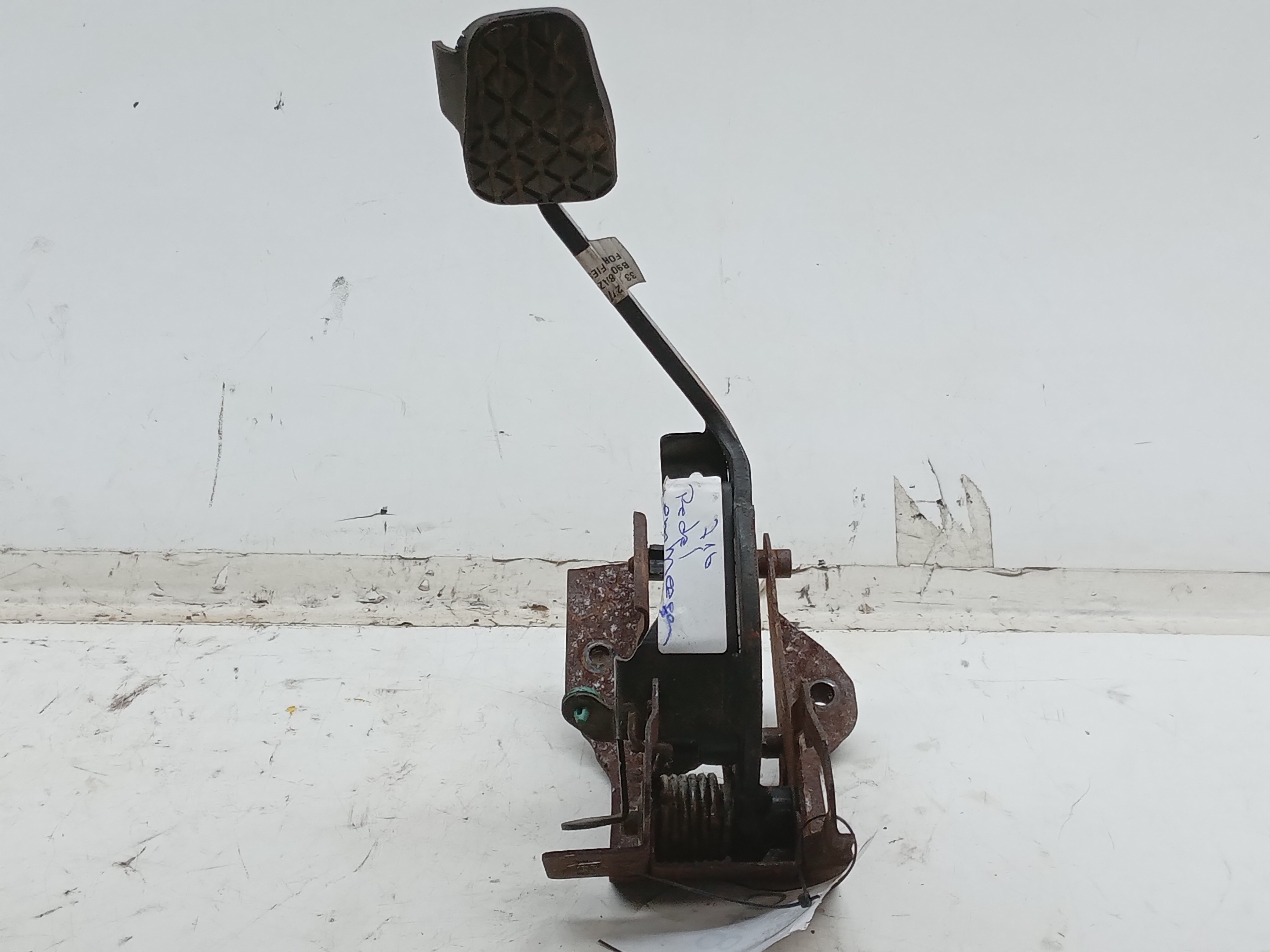 PEDAL EMBREAGEM FORD FIESTA 2015 1