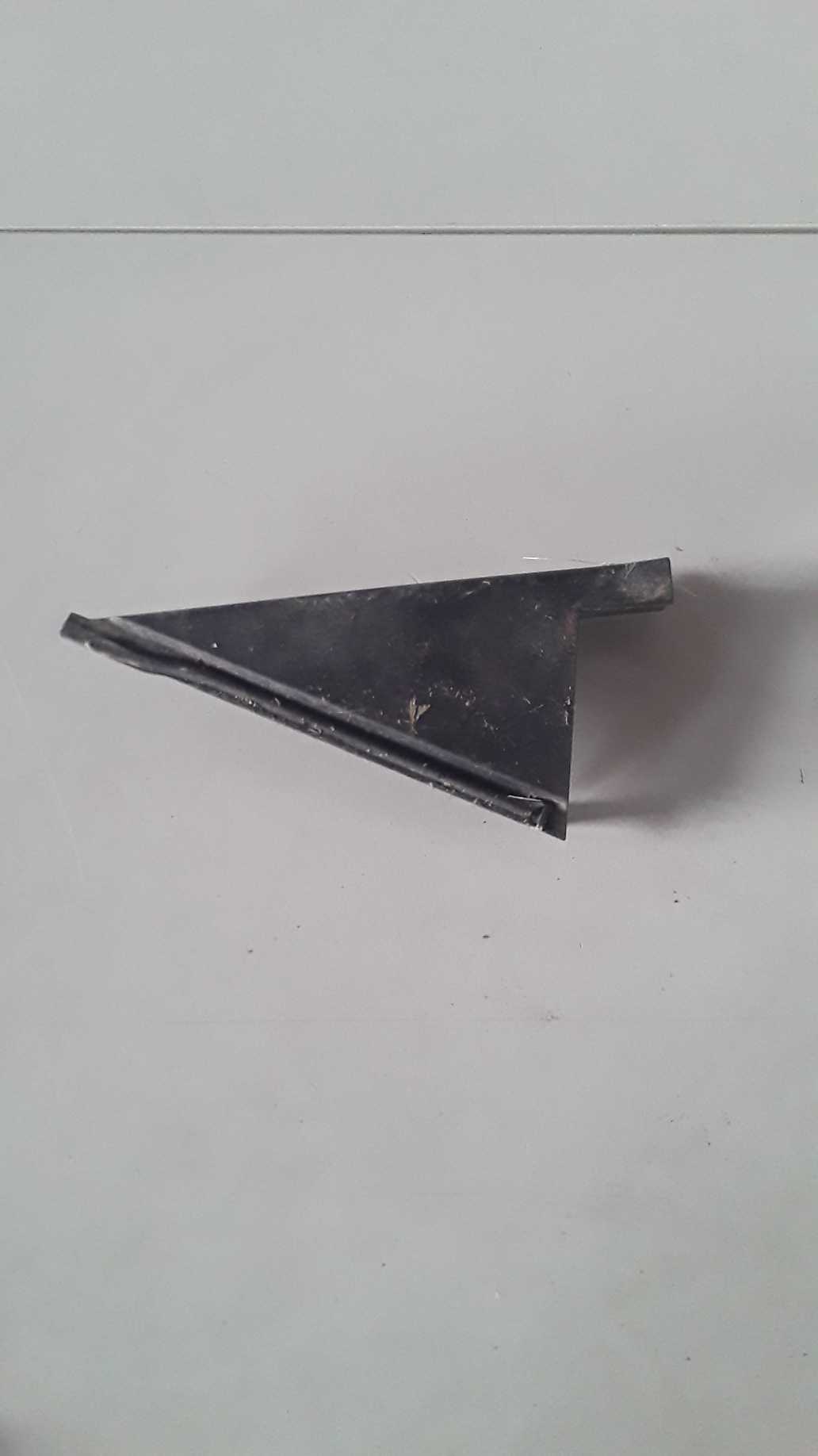 Moldura Lateral Direito Tras Ford Fiesta 14/15 8a61a24722 1