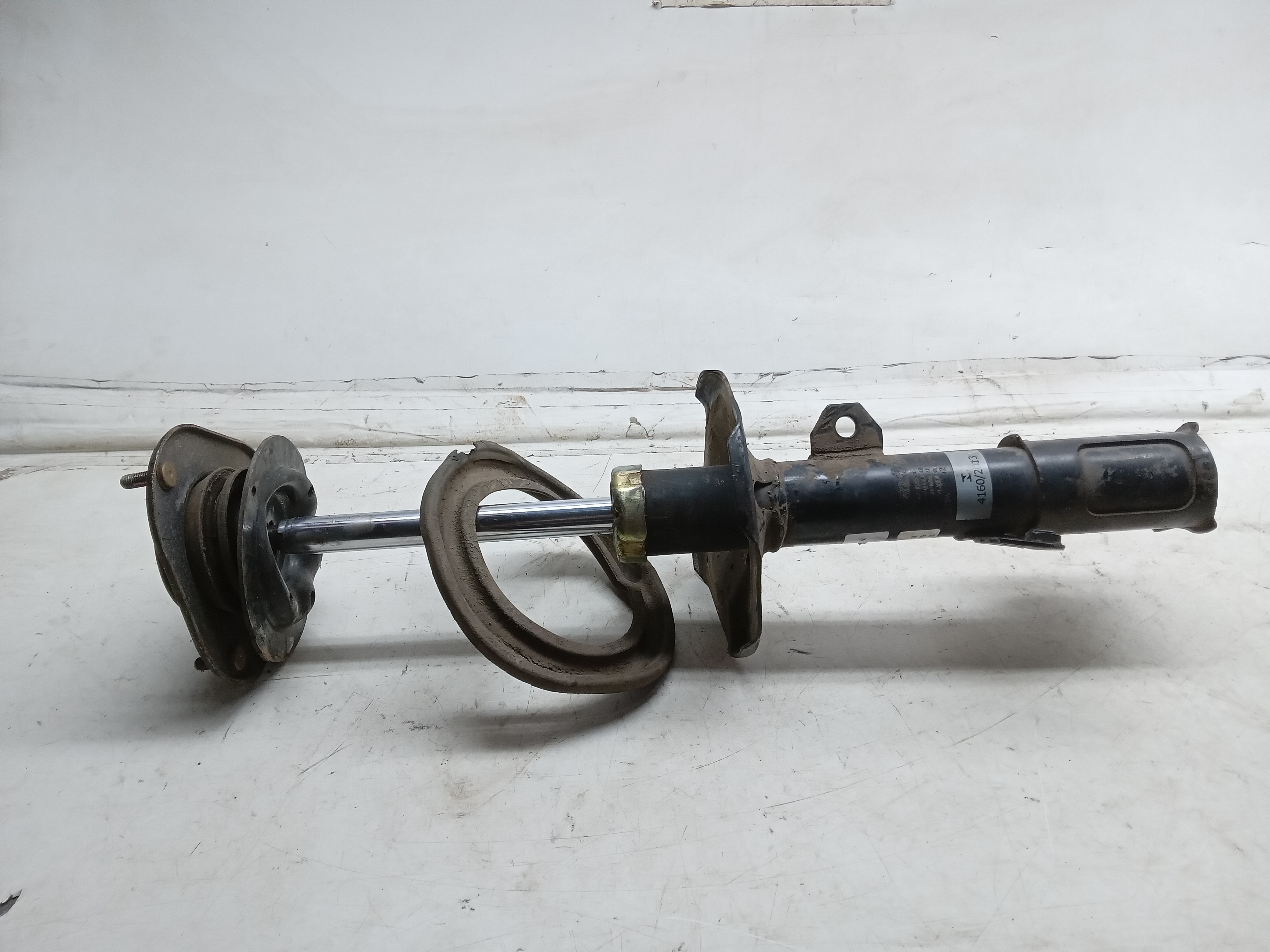 AMORTECEDOR DIANT LD TOYOTA COROLLA 2005