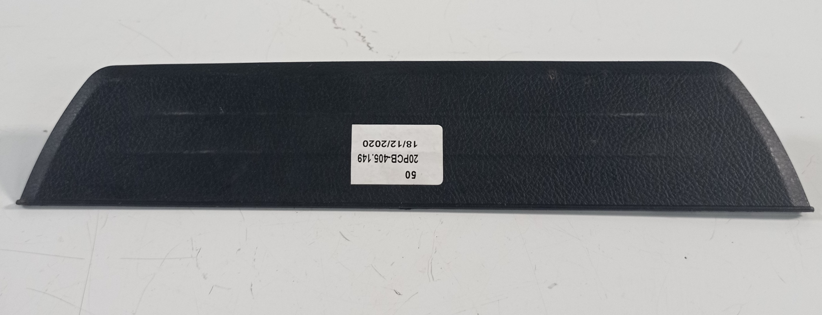67916kk010 Pisante Soleira Tras Esq Toyota Hilux 2020