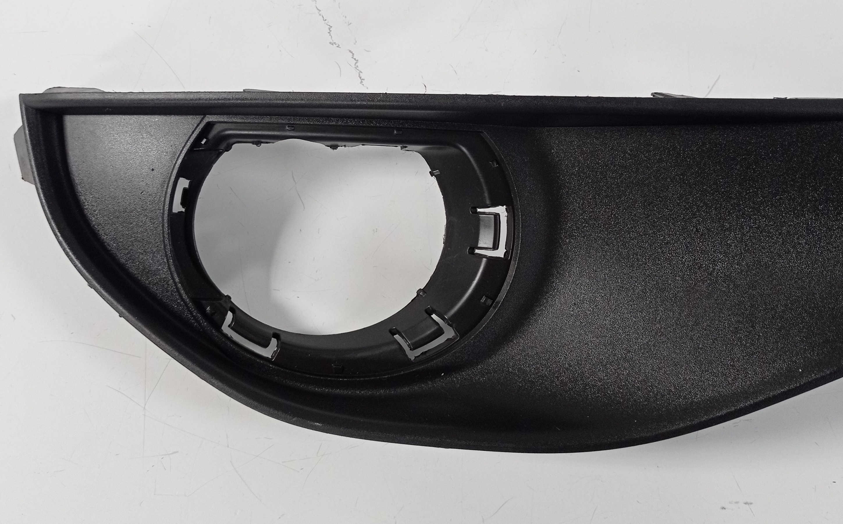 Moldura Farol Milha Direito Chevrolet S10 2017 2018 3