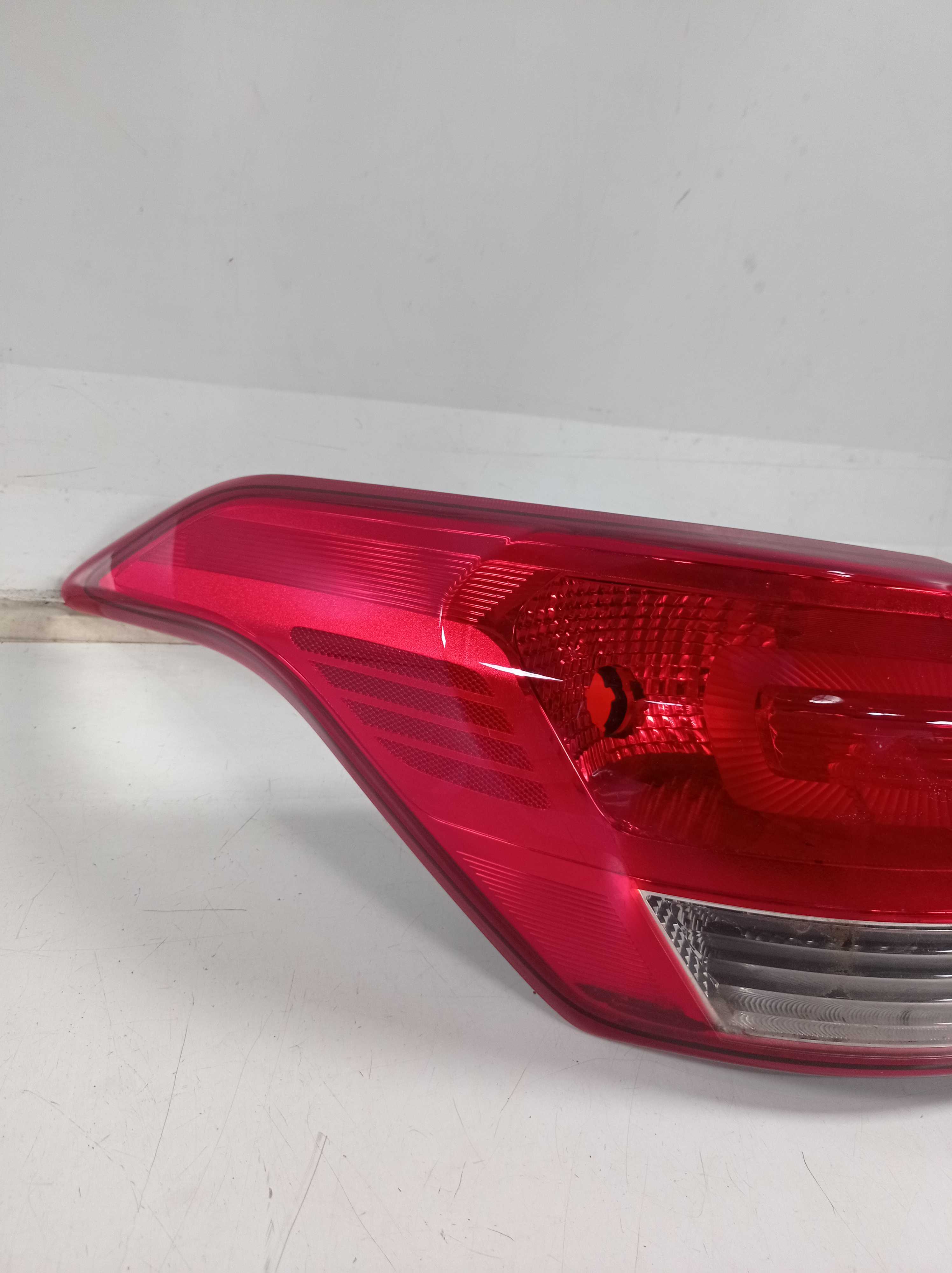 LANTERNA TRASEIRA ESQUERDA HYUNDAI CRETA 2016 RECUPERADA 4