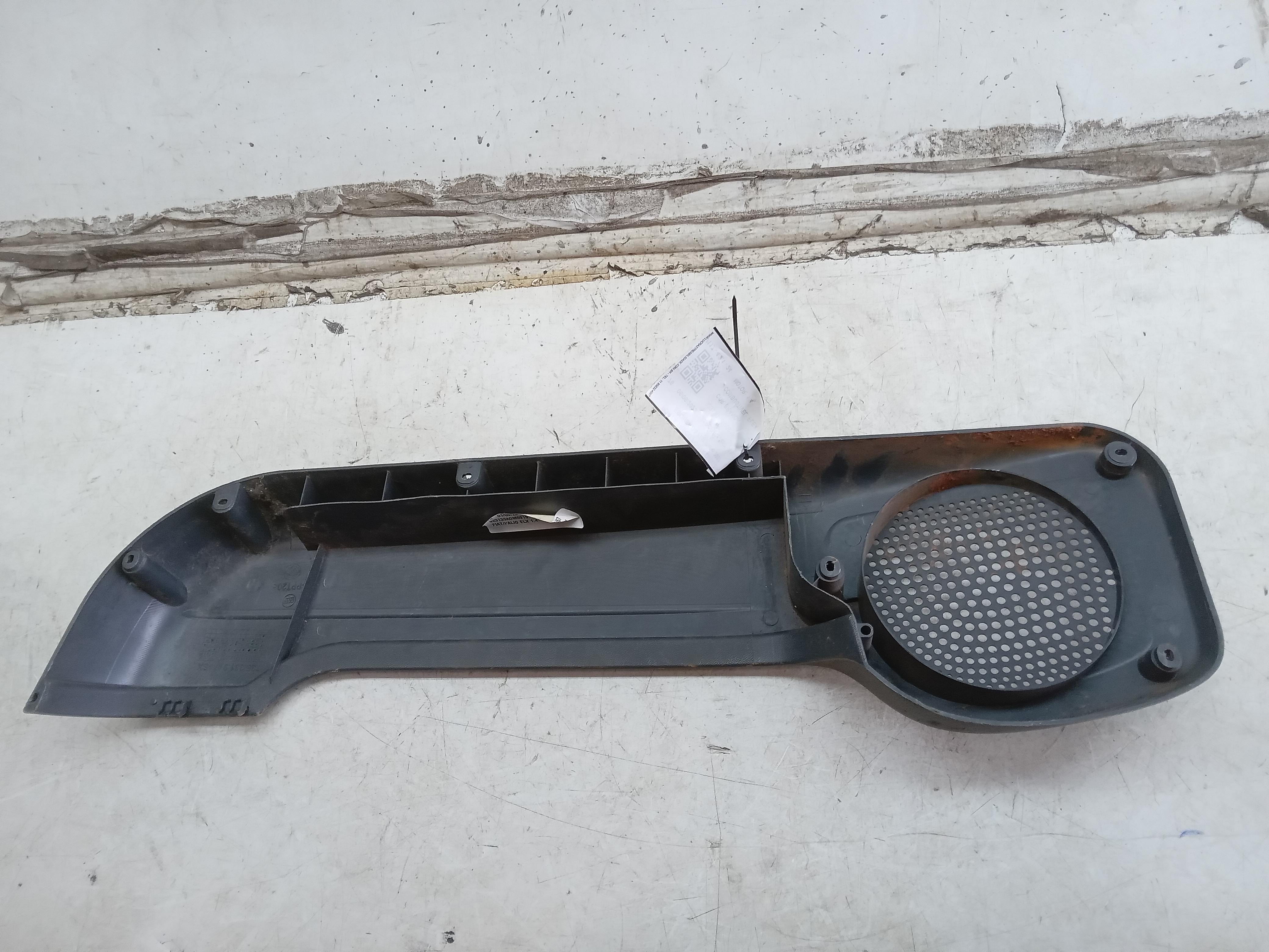 MOLDURA PORTA OBJETOS PORTA DIANTEIRA LE Fiat Palio 2007 2