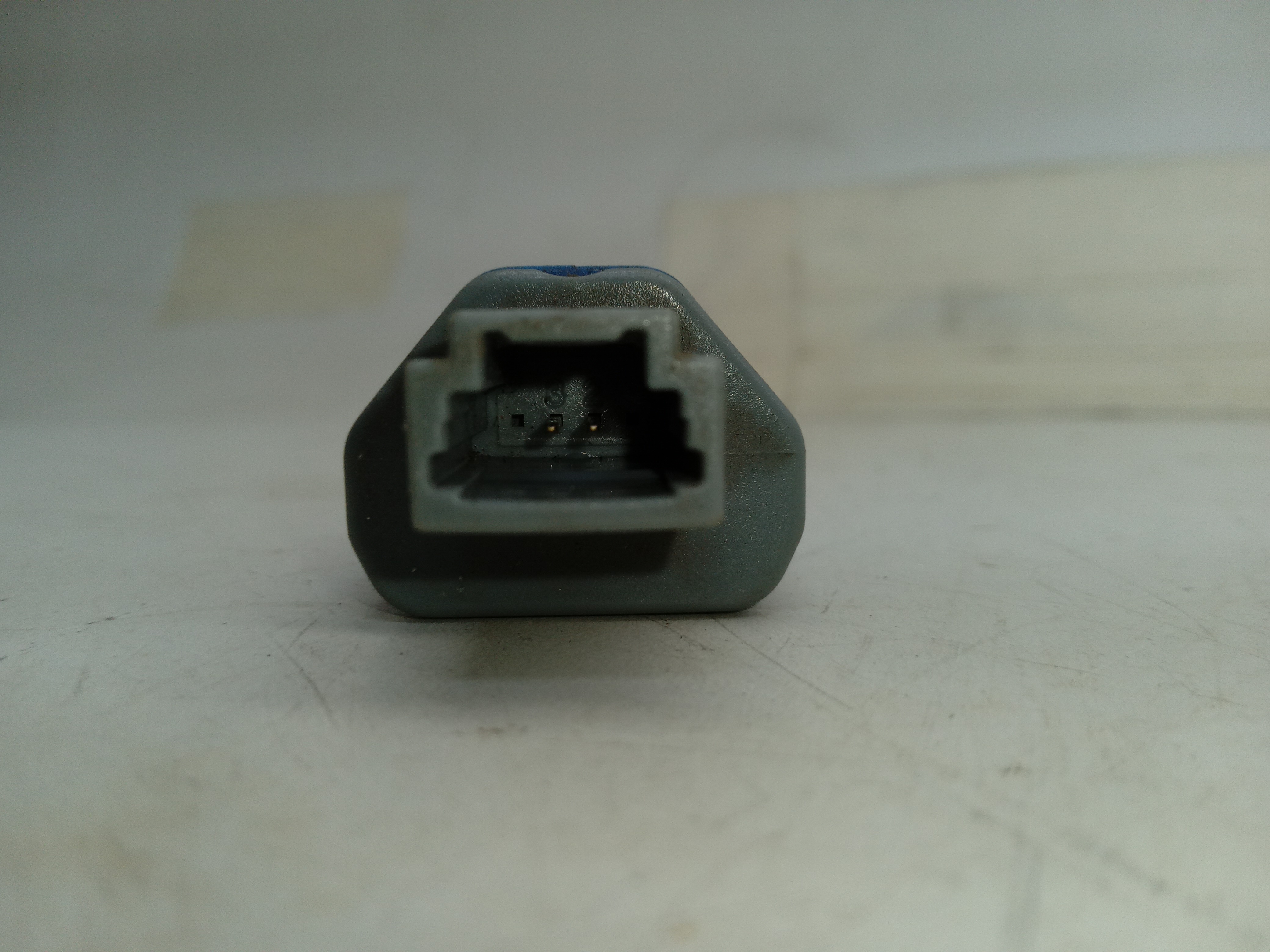 INTERRUPTOR DE FREIO RENAULT FLUENCE 2011 3