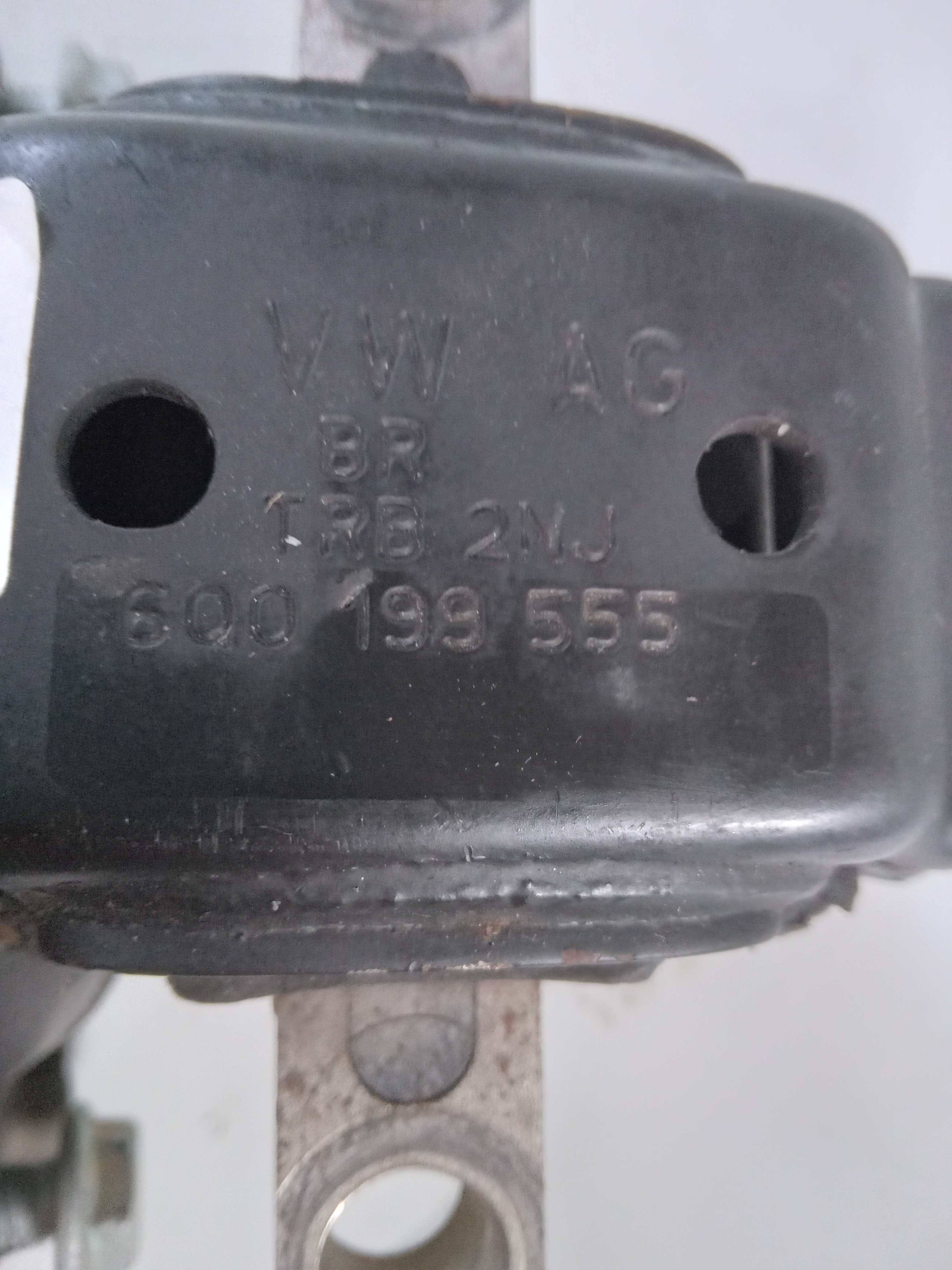 Coxim Câmbio Motor Vw Polo 2013 6q0199555 4